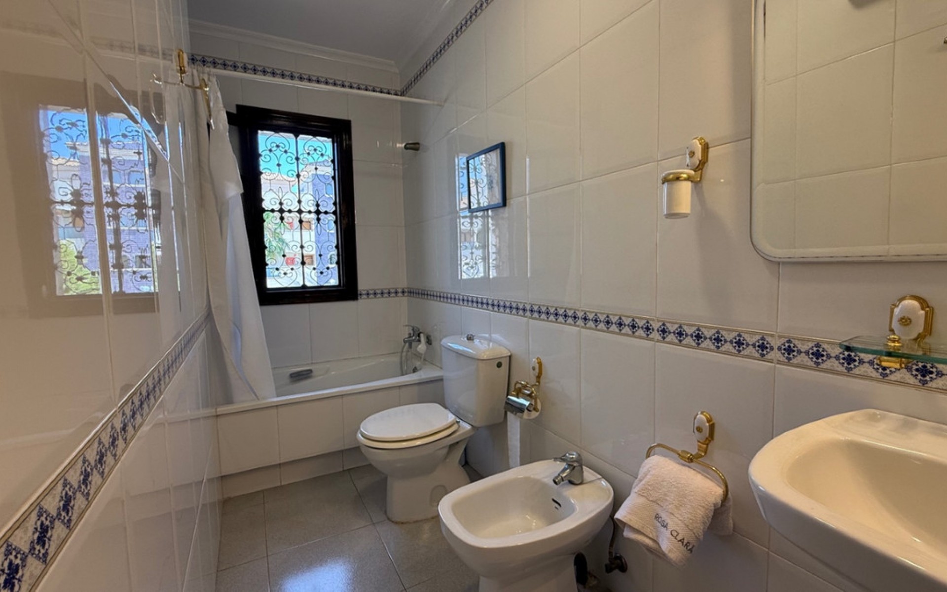 Resale - Villa - La Zenia