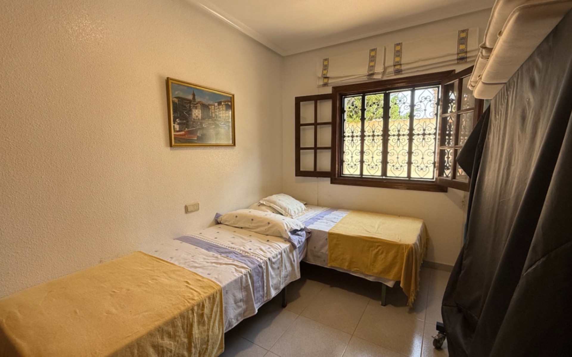 Resale - Villa - La Zenia