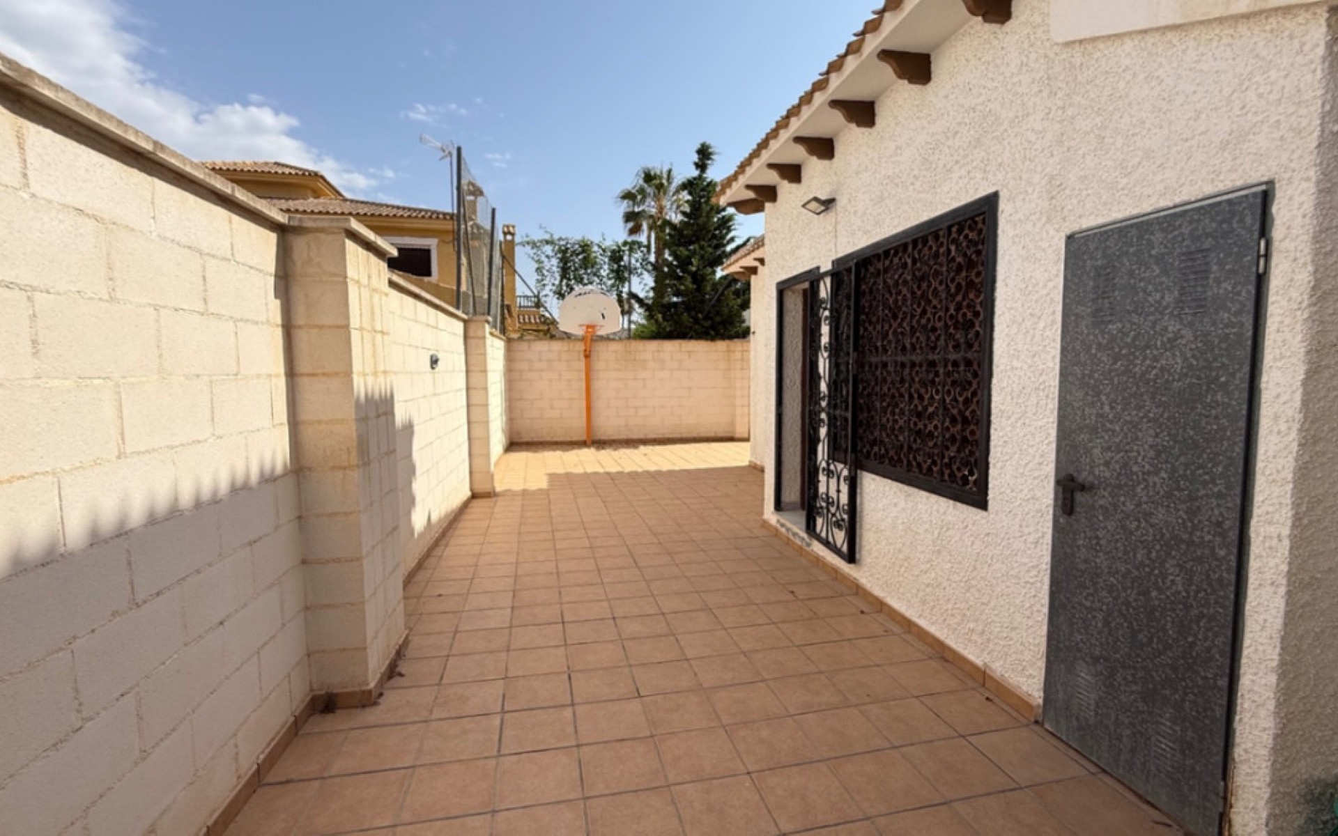 Resale - Villa - La Zenia