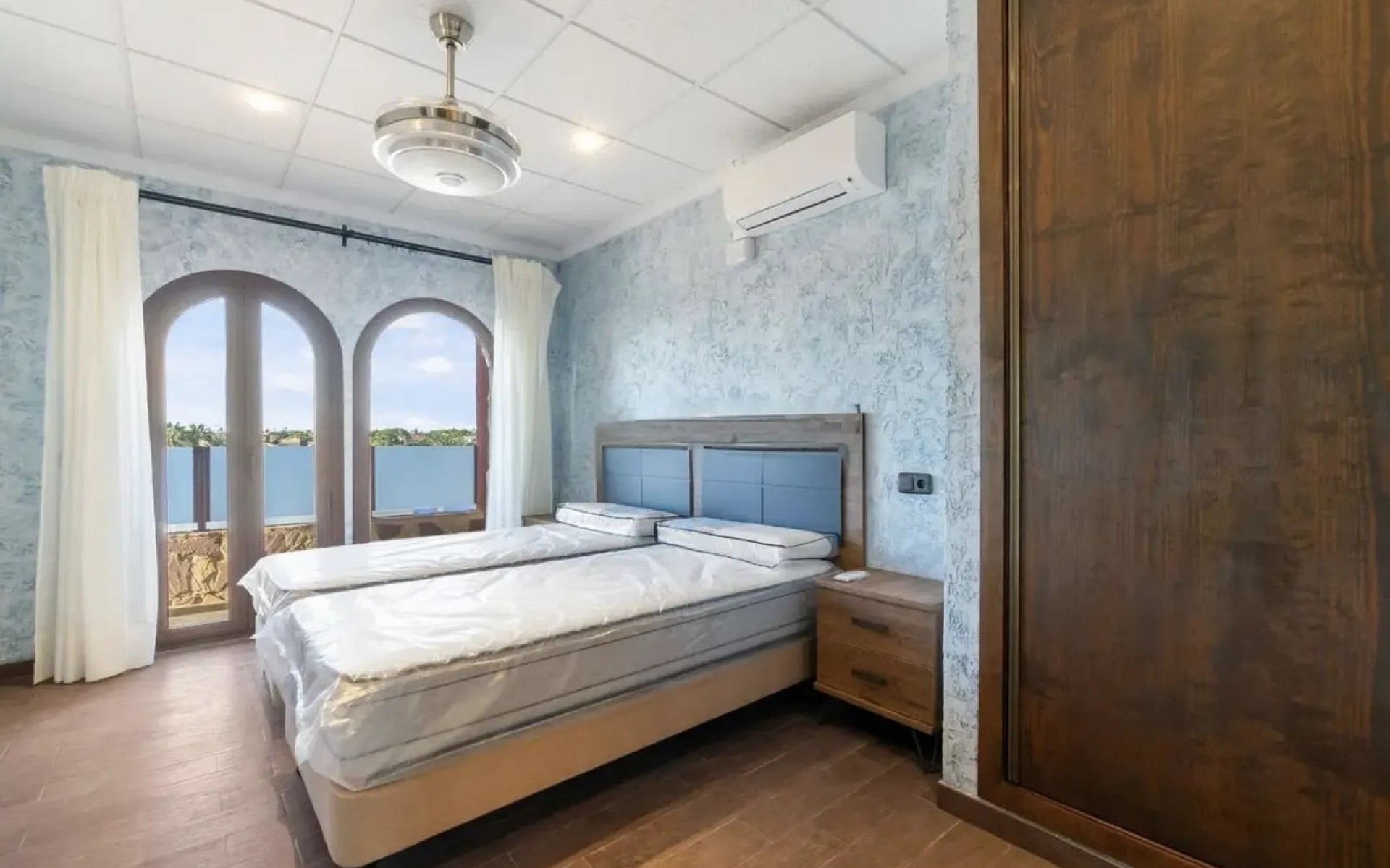 Resale - Villa - La Zenia