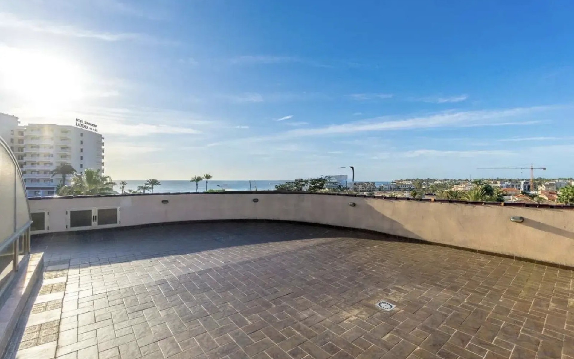 Resale - Villa - La Zenia