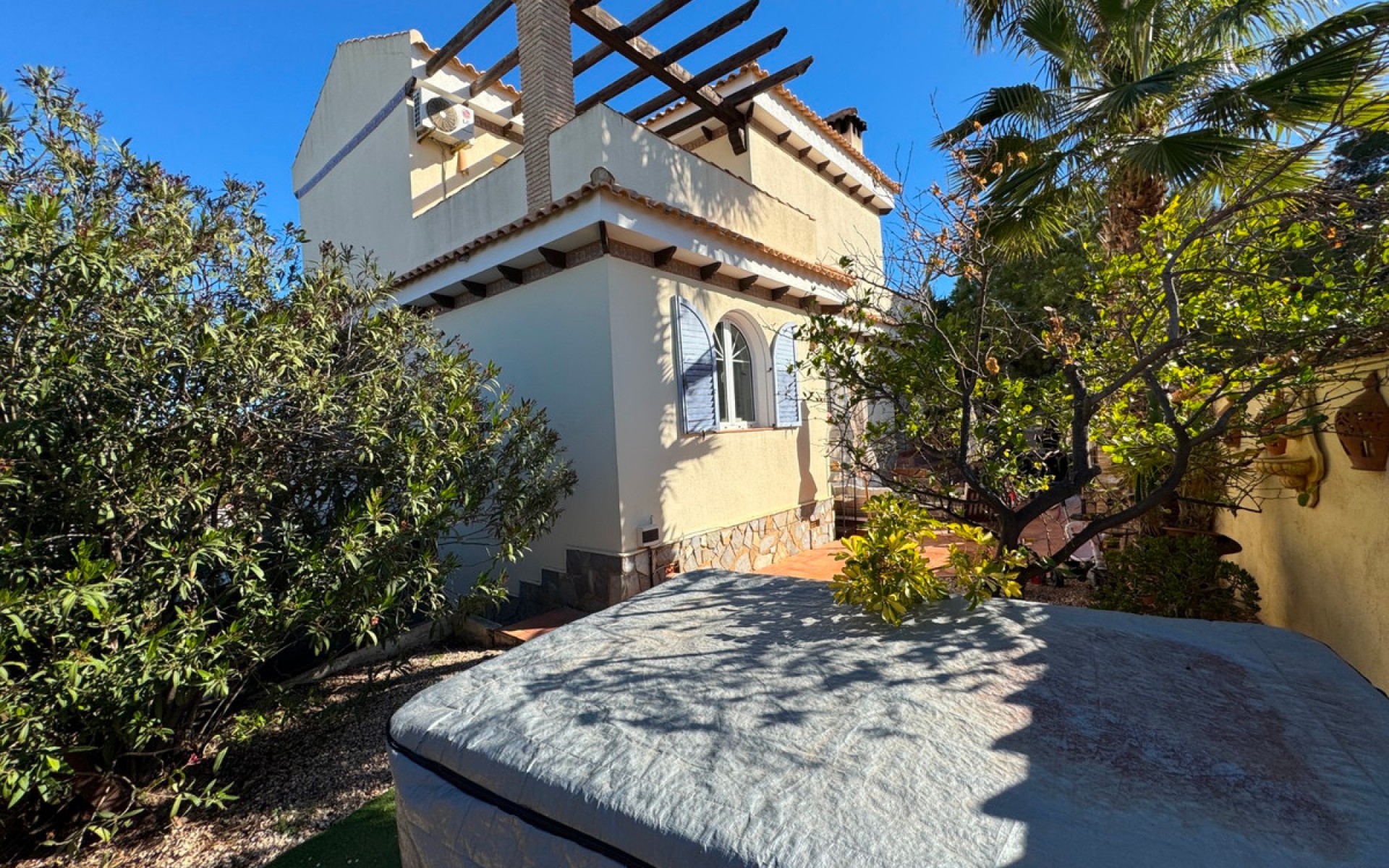 Resale - Villa - La Zenia