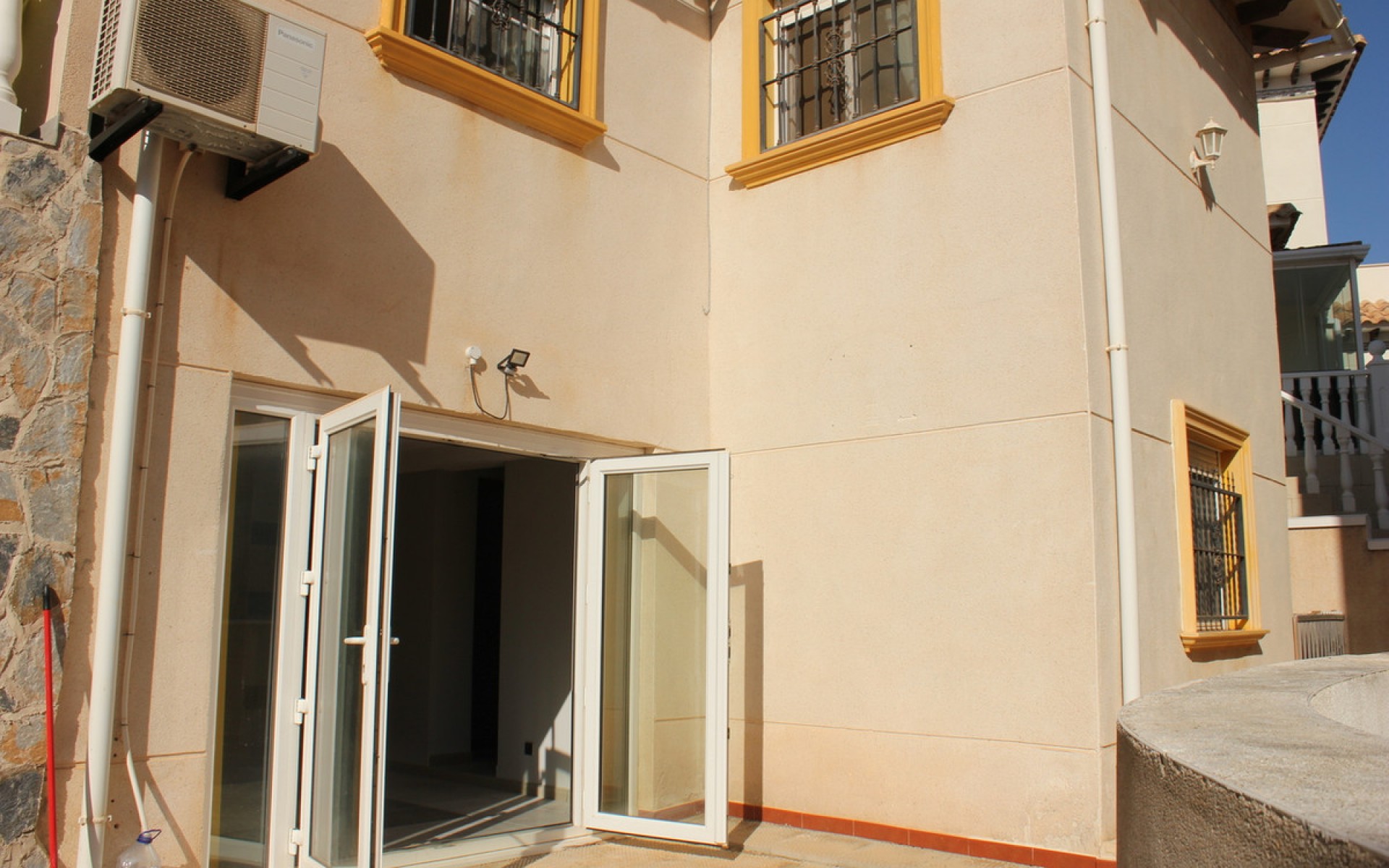 Resale - Villa - La Zenia