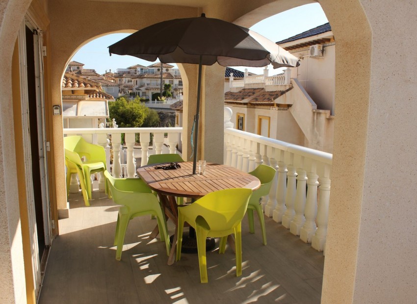 Resale - Villa - La Zenia