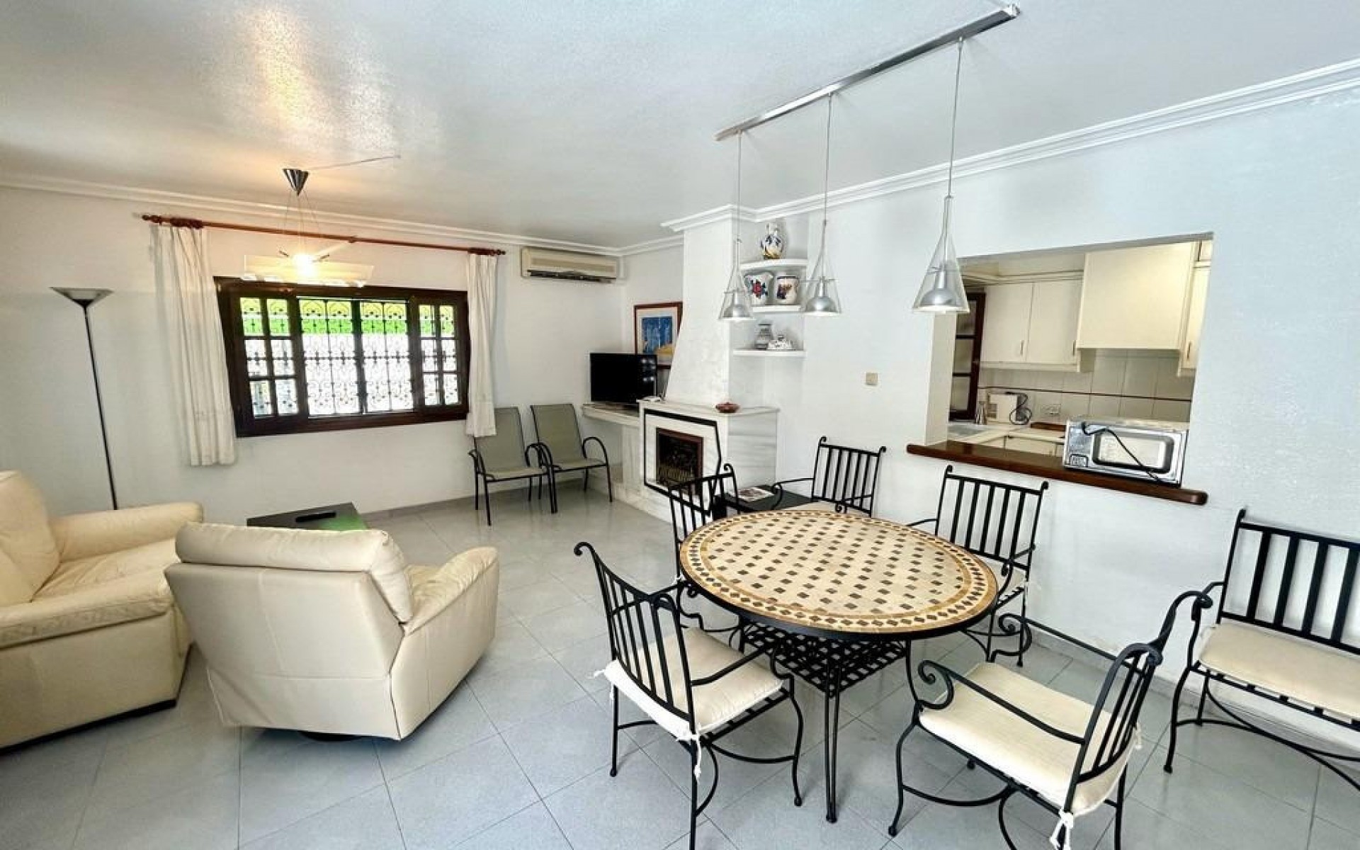 Resale - Villa - La Zenia