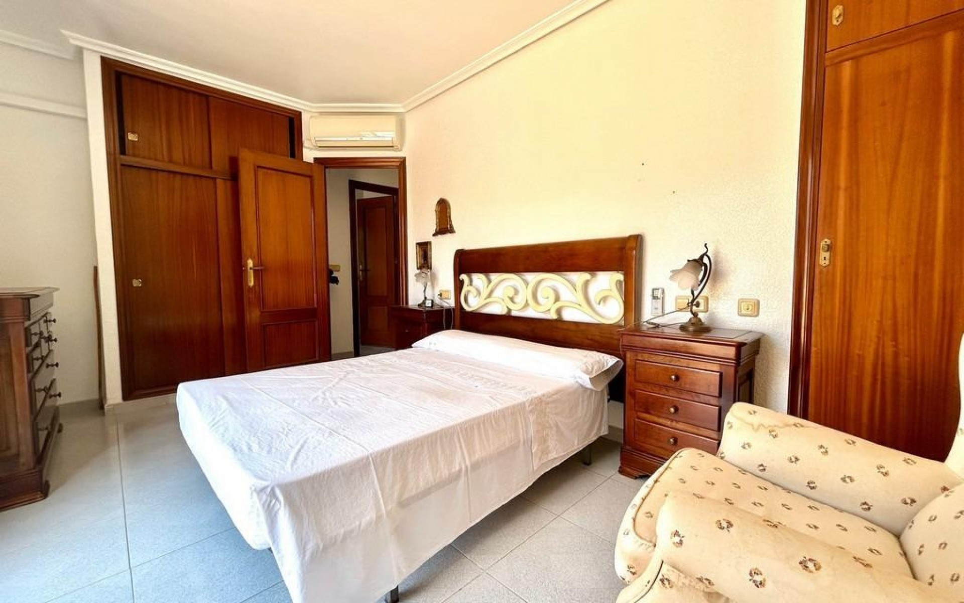 Resale - Villa - La Zenia