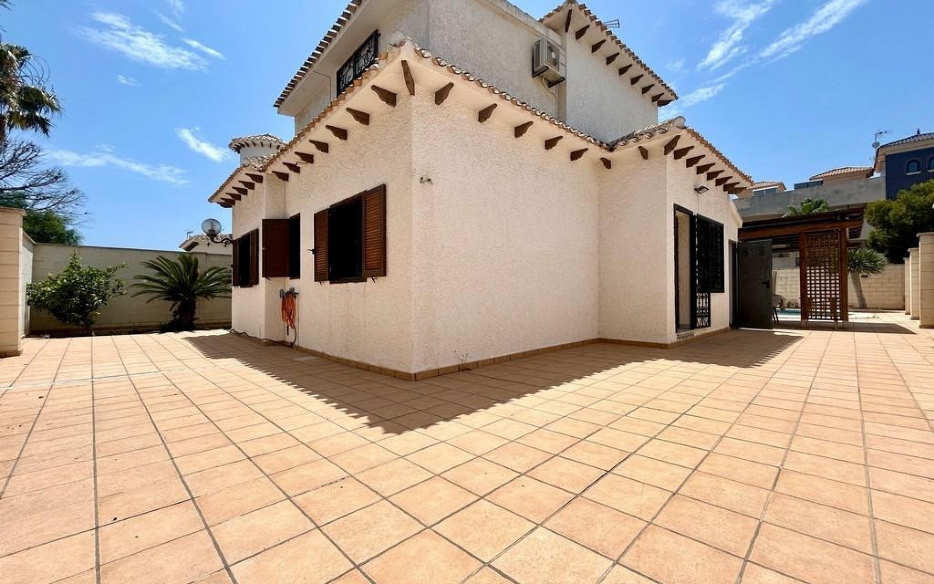 Resale - Villa - La Zenia