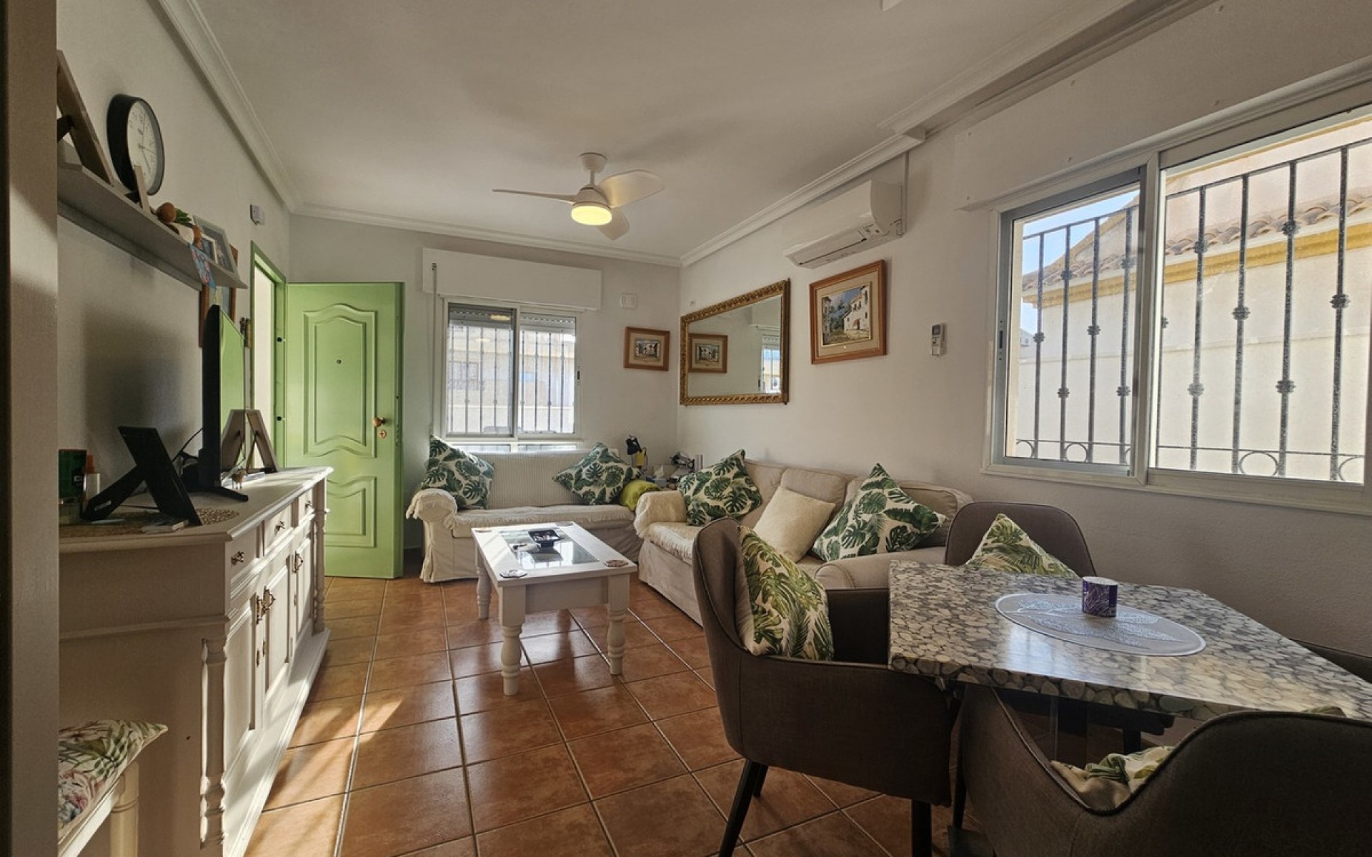 Resale - Villa - La Zenia