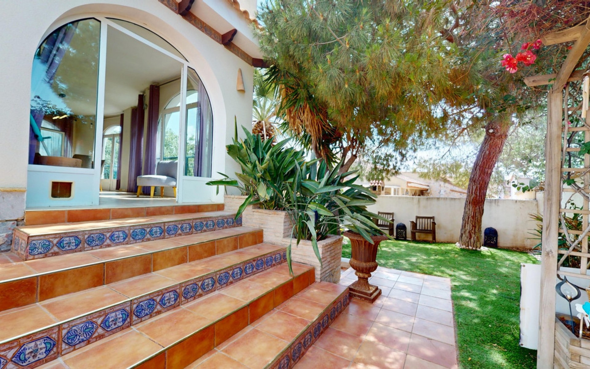 Resale - Villa - La Zenia