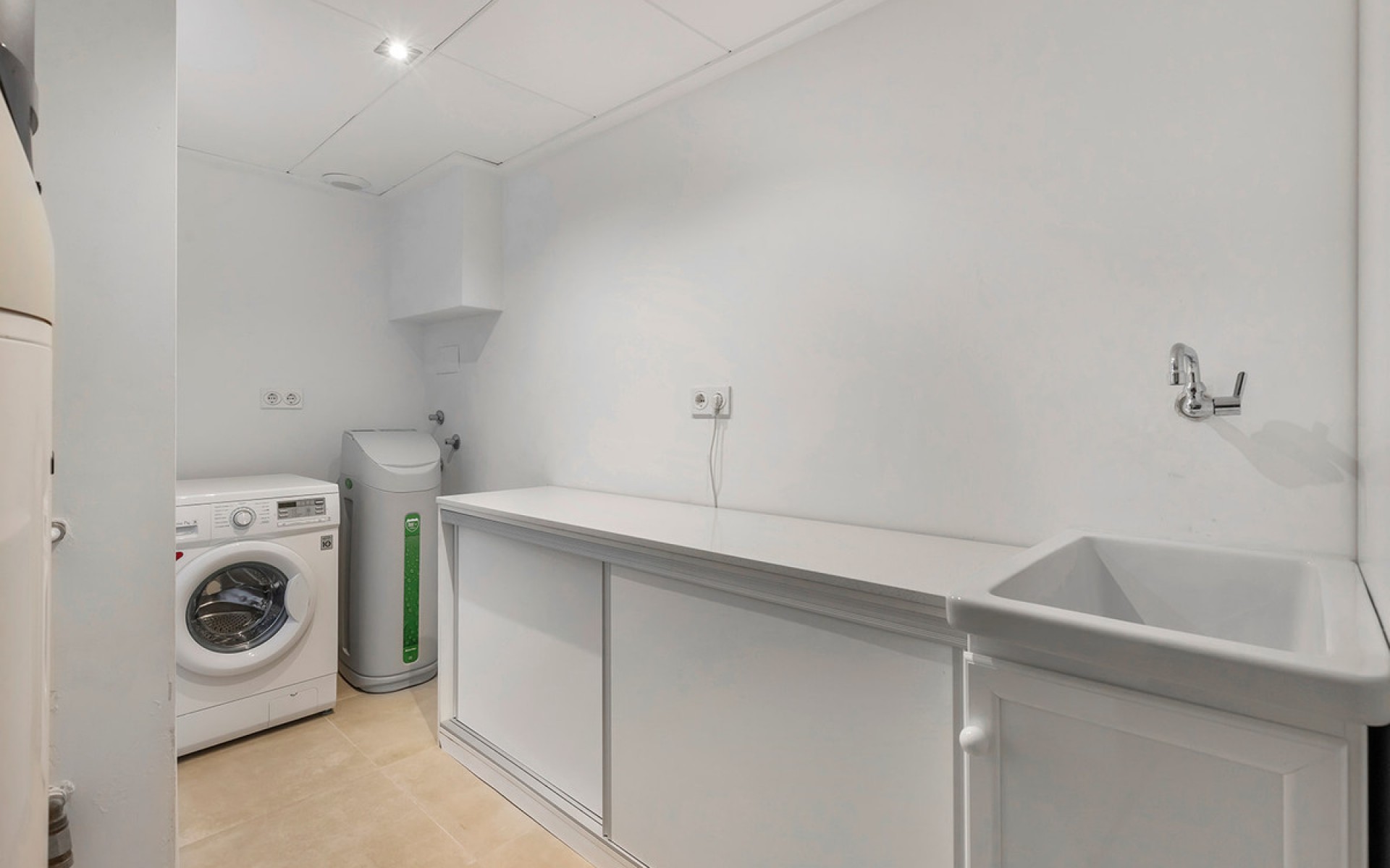 Resale - Villa - La Zenia