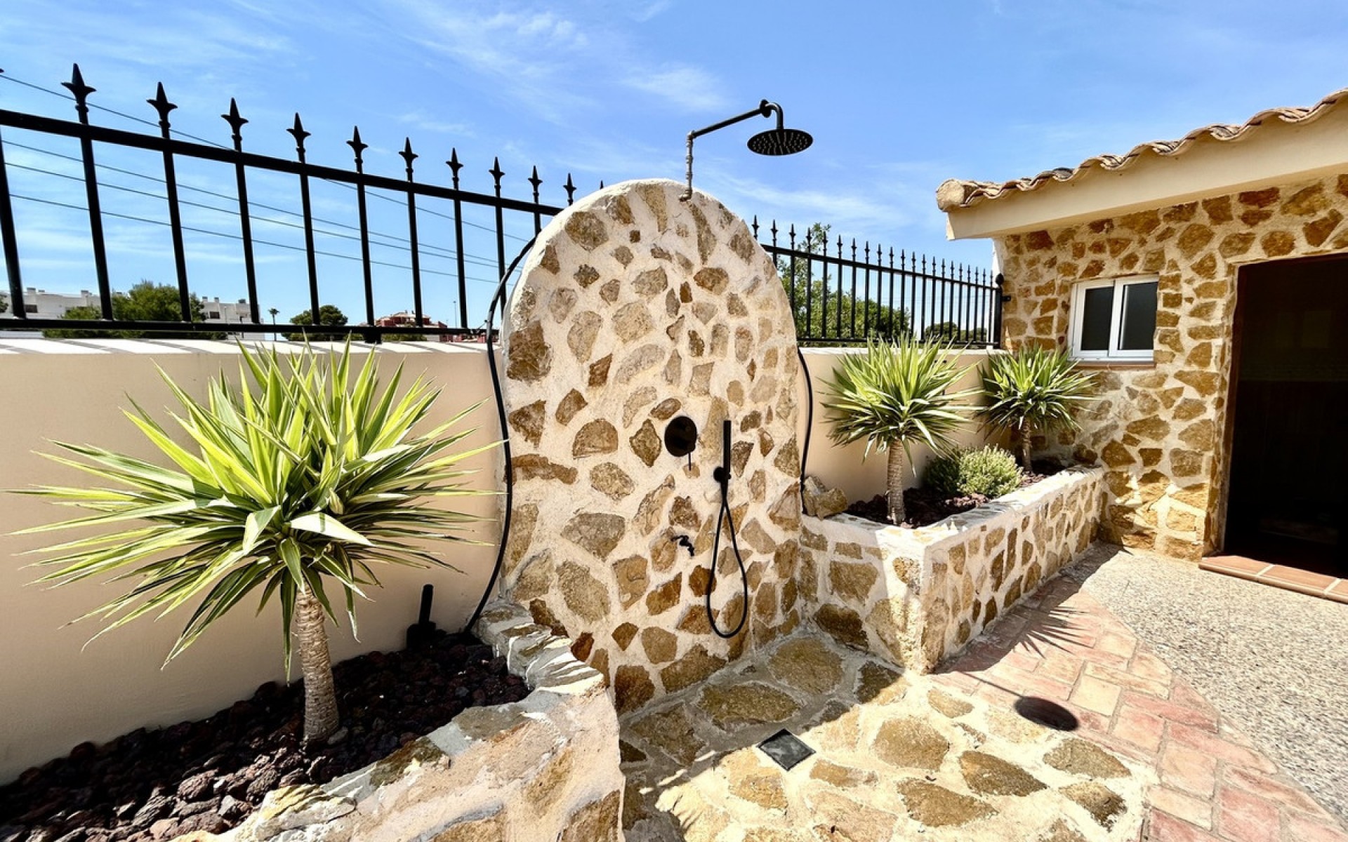 Resale - Villa - La Zenia
