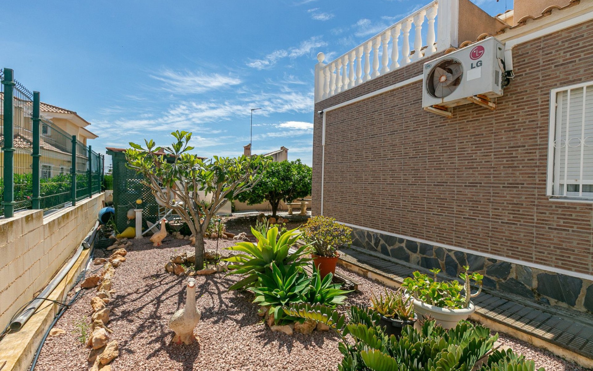 Resale - Villa - La Zenia