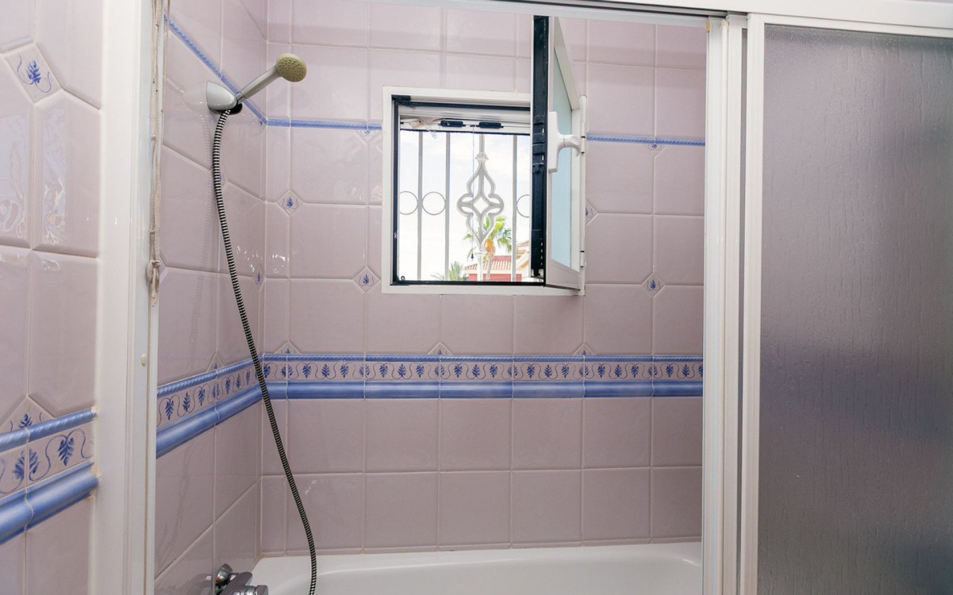Resale - Villa - La Zenia