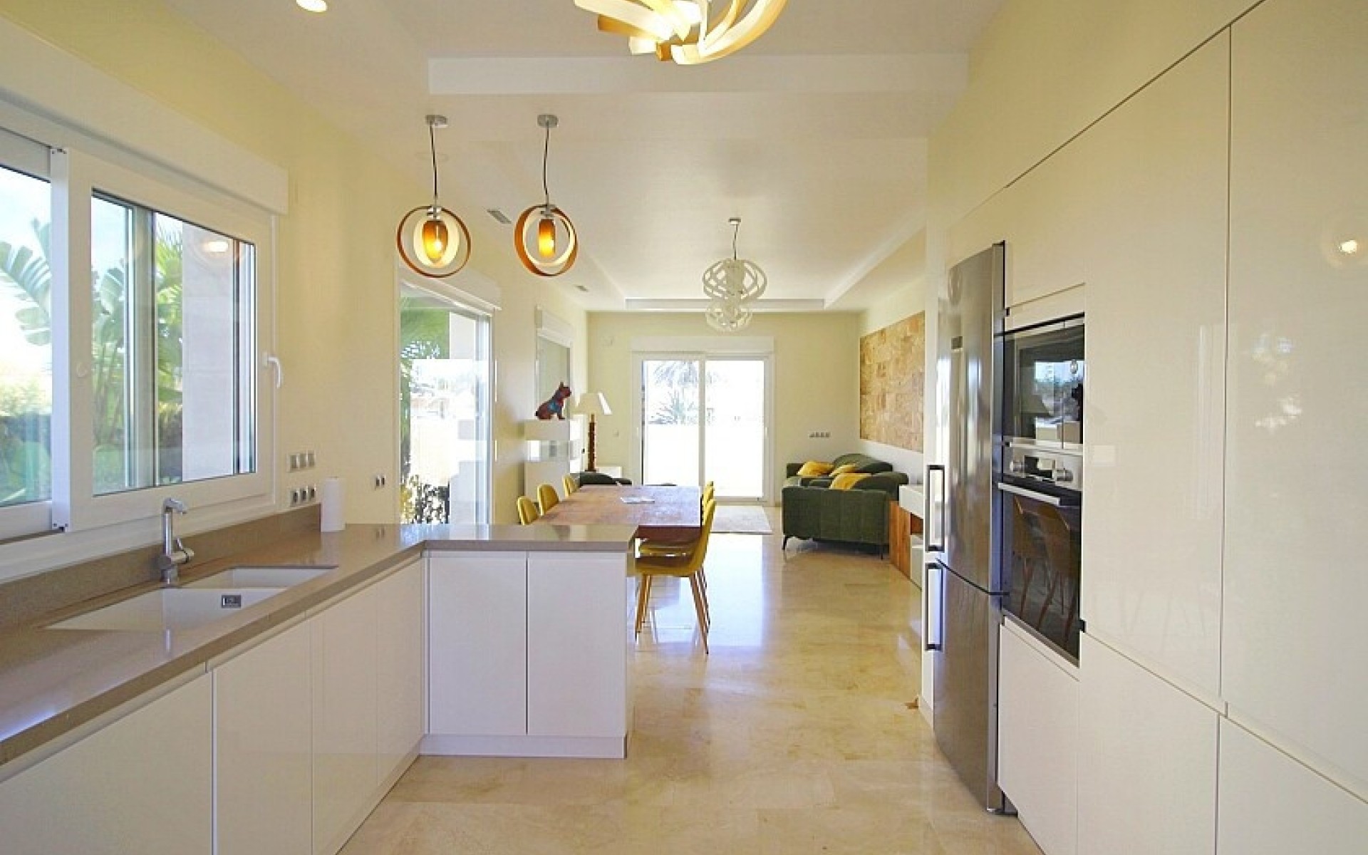 Resale - Villa - La Zenia