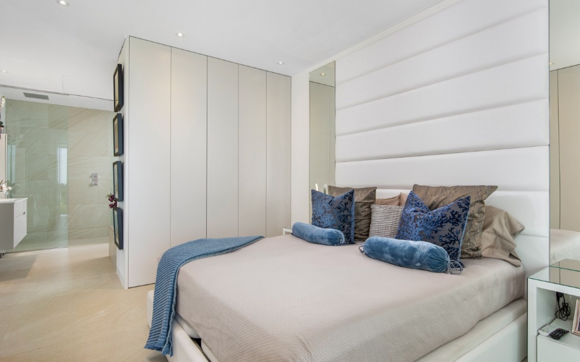 Resale - Villa - Las Colinas - Las Colinas Golf Resort