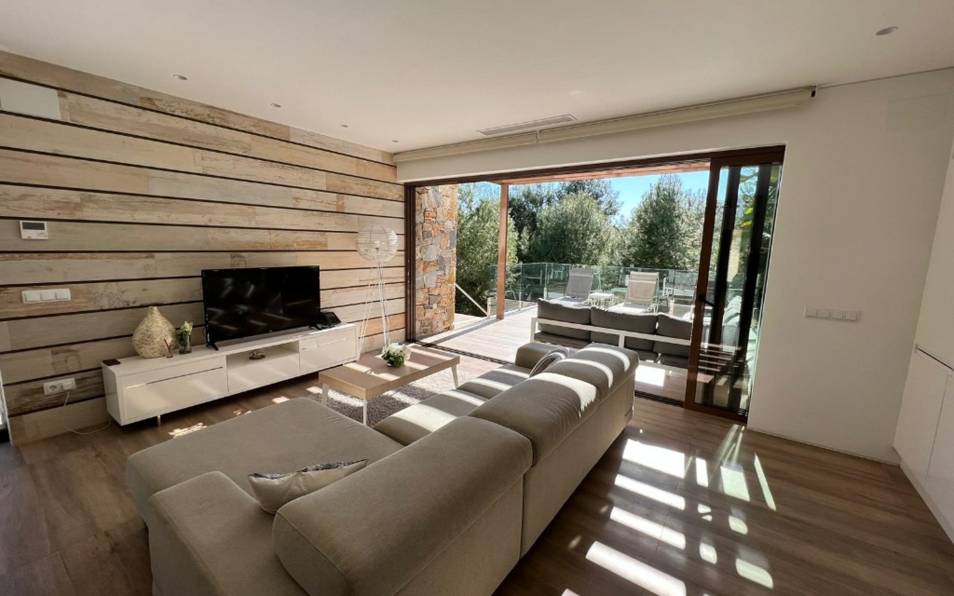 Resale - Villa - Las Colinas - Las Colinas Golf Resort