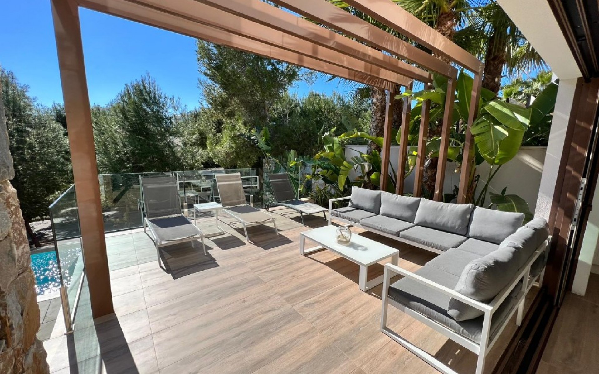 Resale - Villa - Las Colinas - Las Colinas Golf Resort