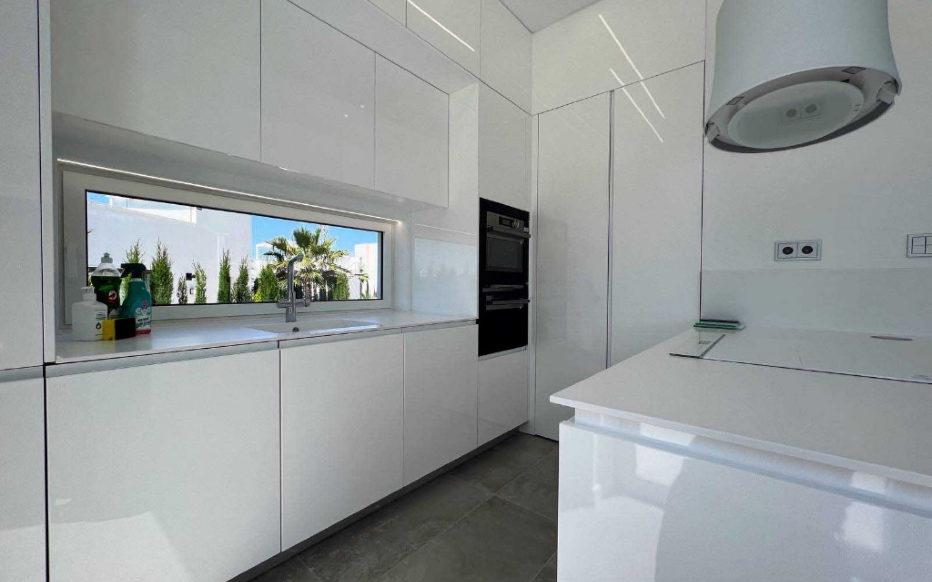 Resale - Villa - Las Colinas - Las Colinas Golf Resort