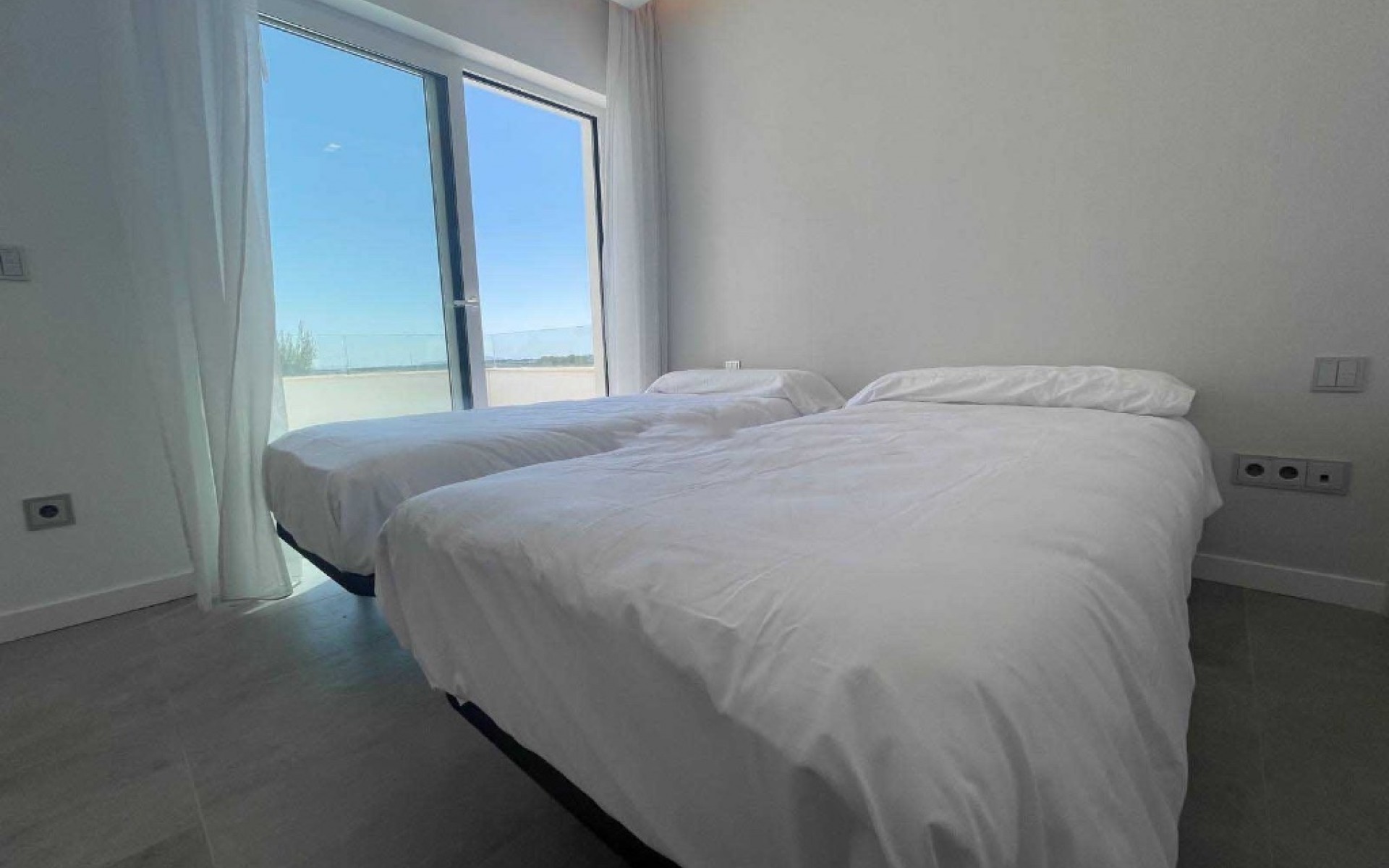 Resale - Villa - Las Colinas - Las Colinas Golf Resort