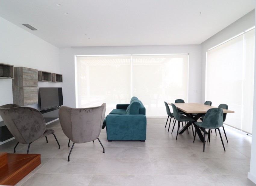 Resale - Villa - Las Colinas - Las Colinas Golf Resort