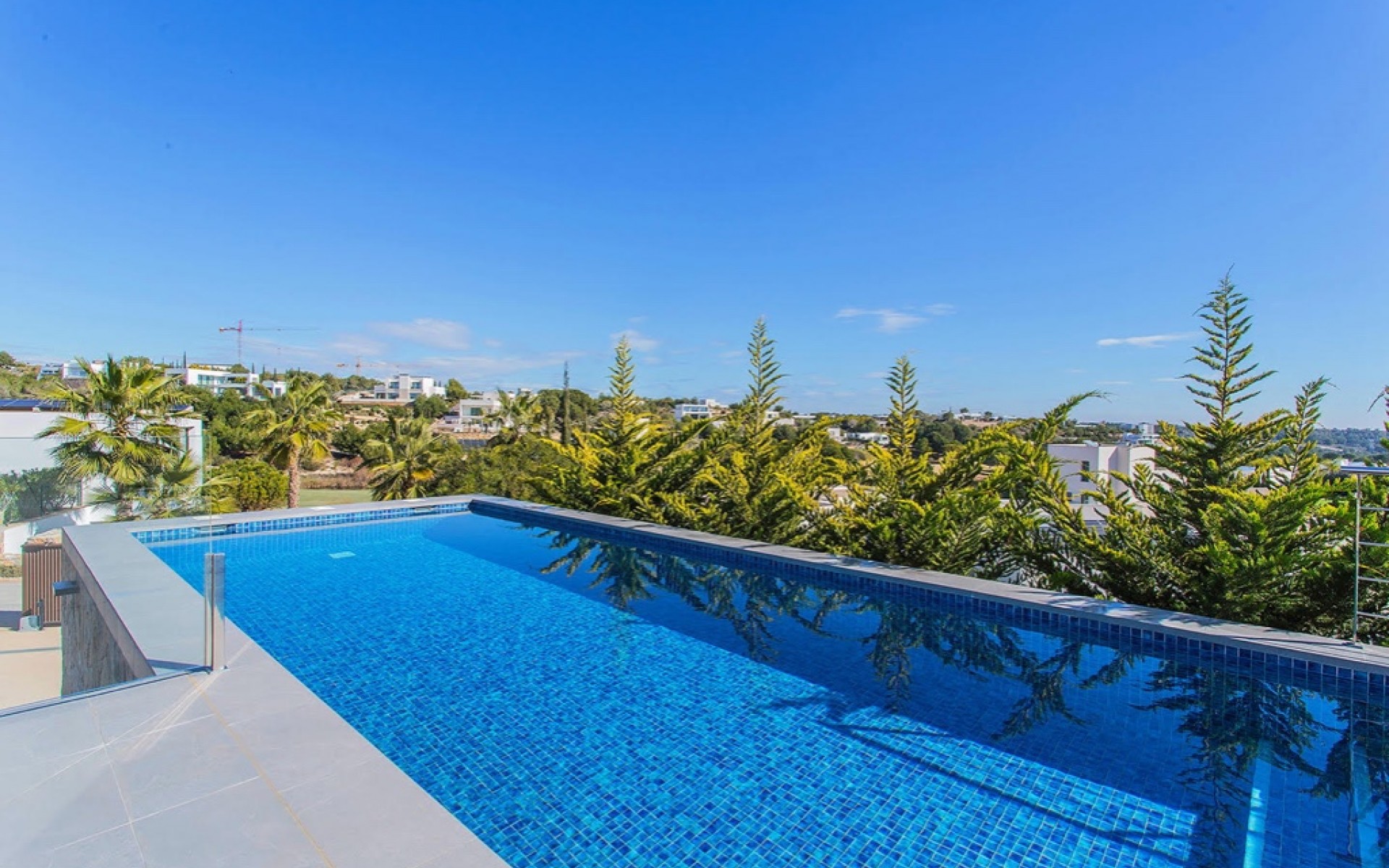 Resale - Villa - Las Colinas - Las Colinas Golf Resort