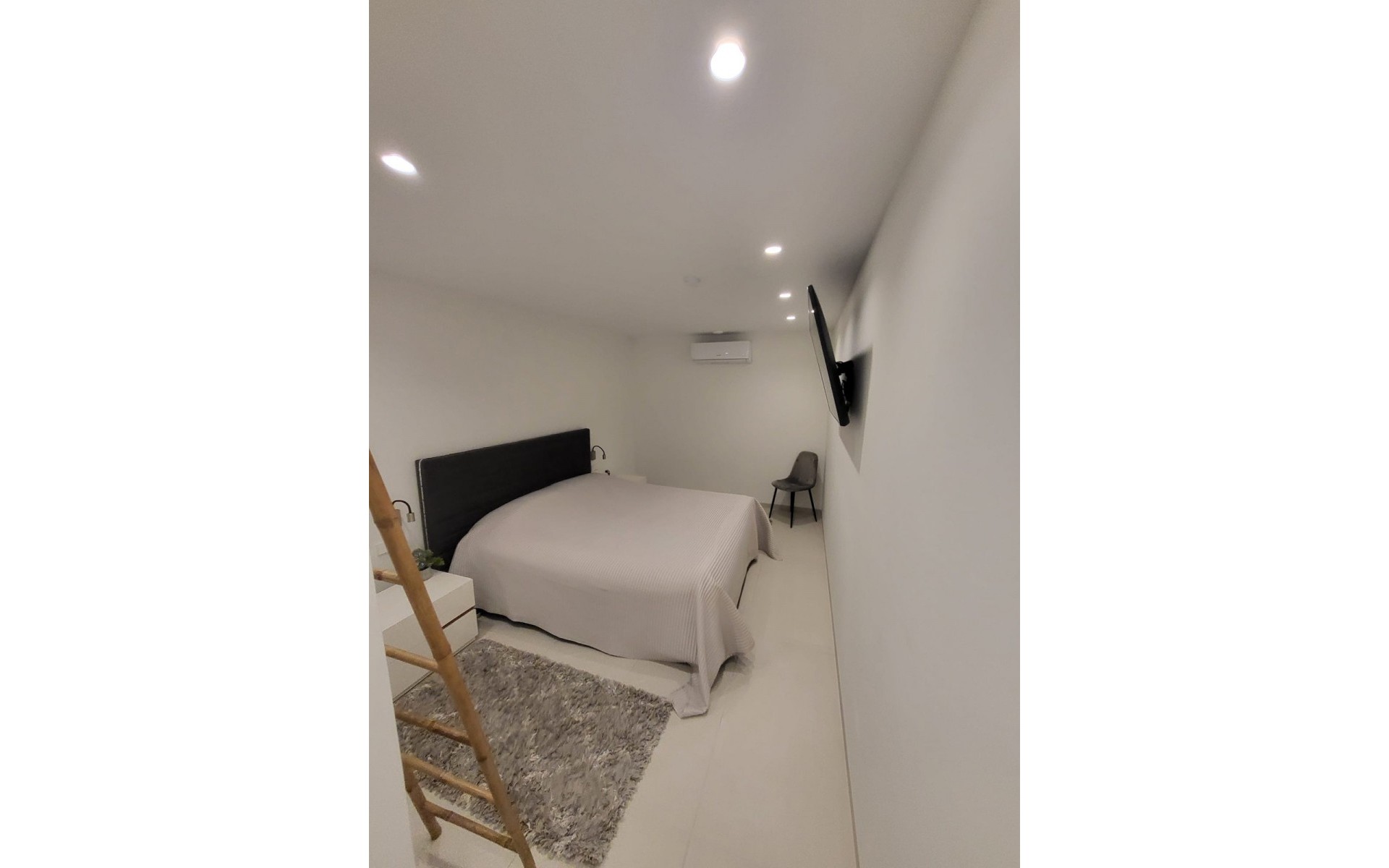 Resale - Villa - Las Colinas - Las Colinas Golf Resort