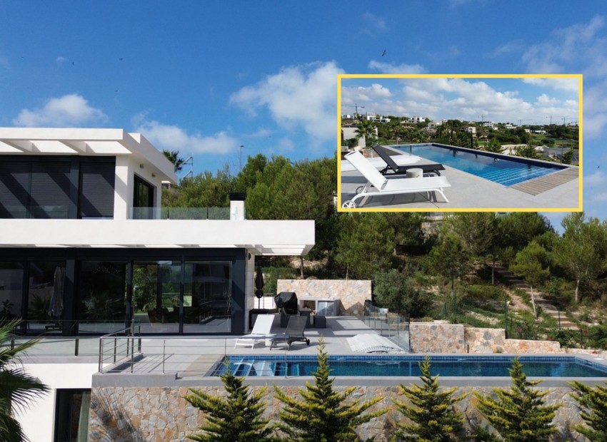 Resale - Villa - Las Colinas - Las Colinas Golf Resort