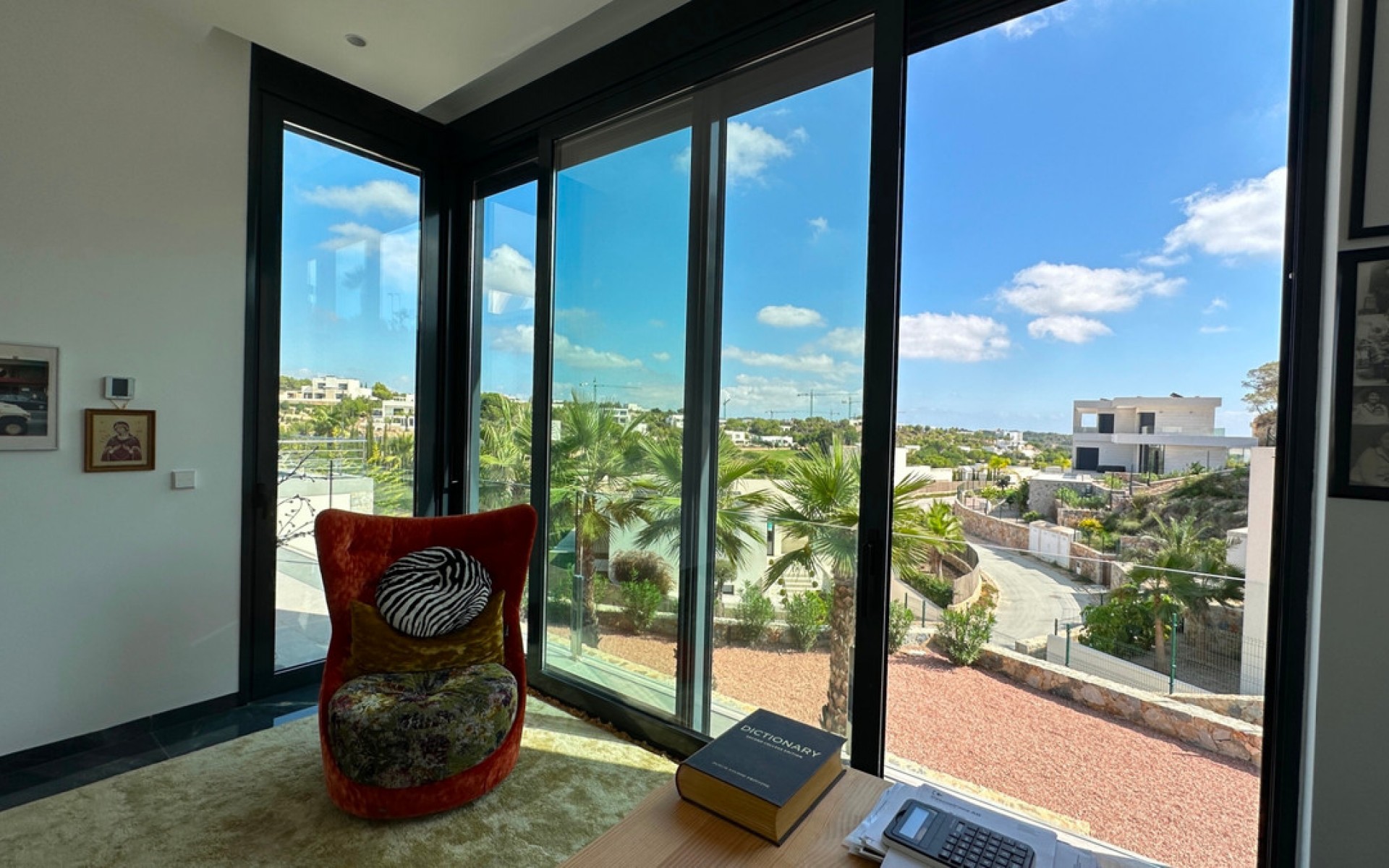 Resale - Villa - Las Colinas - Las Colinas Golf Resort