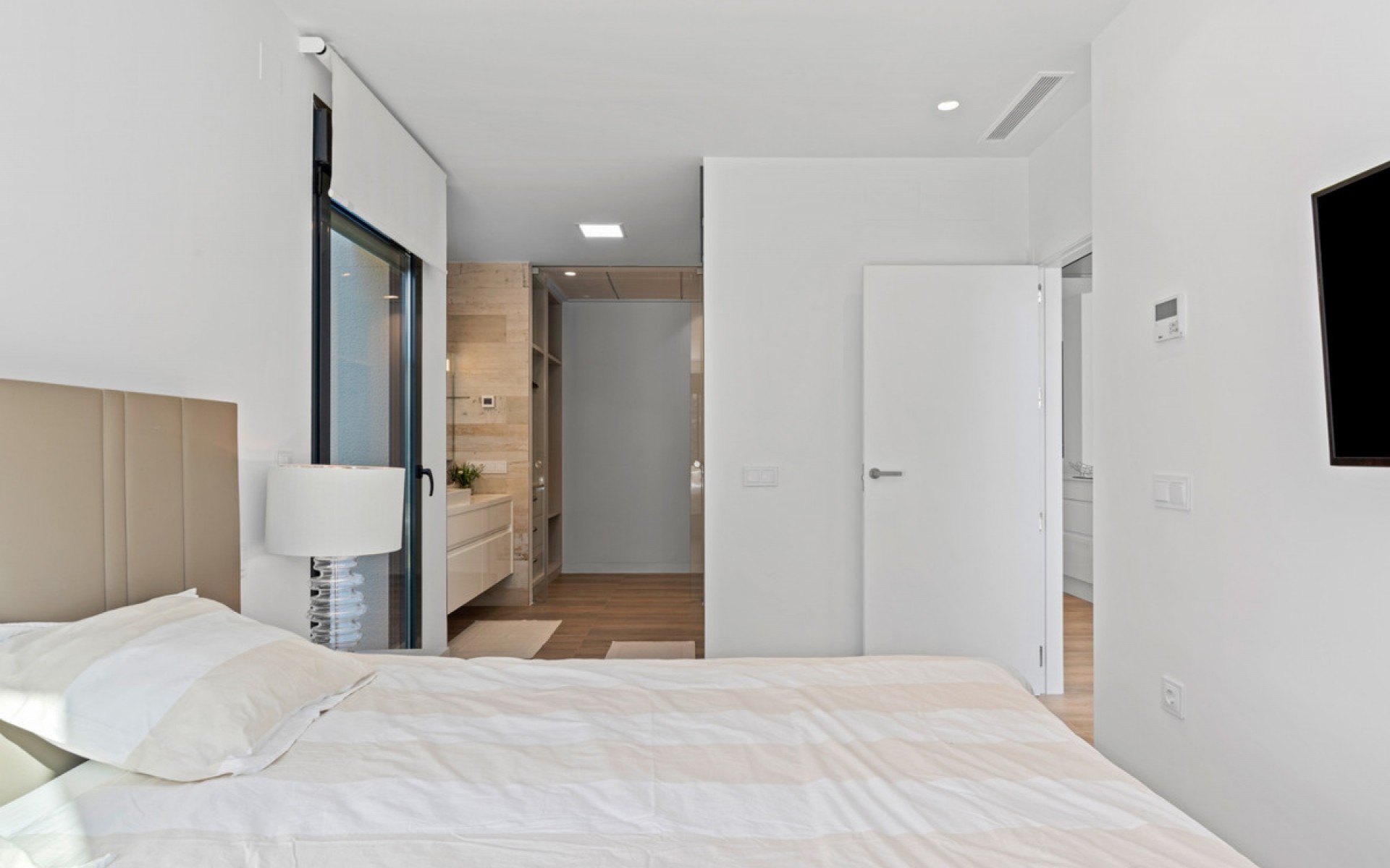 Resale - Villa - Las Colinas - Las Colinas Golf Resort