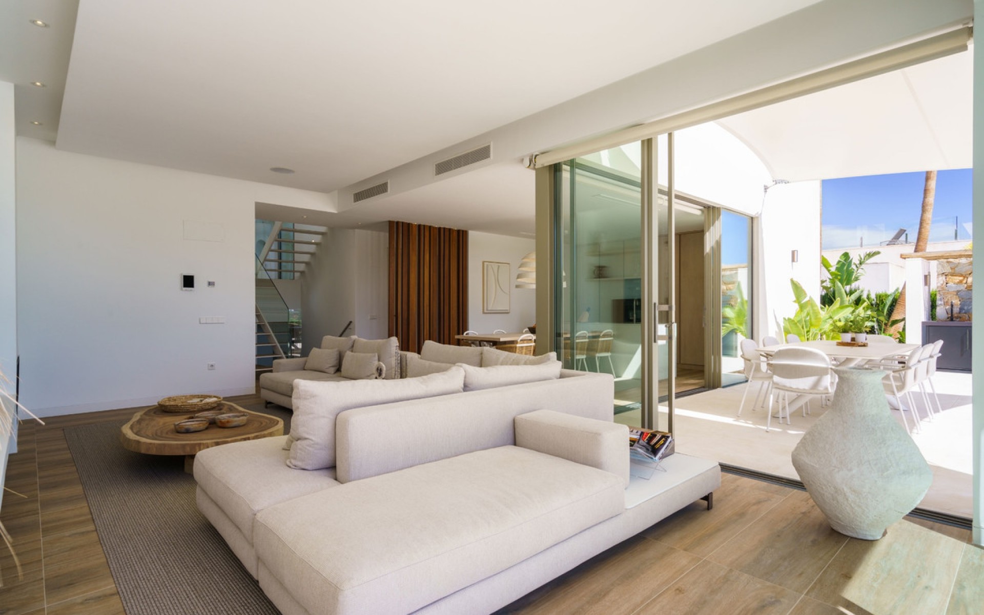 Resale - Villa - Las Colinas - Las Colinas Golf Resort