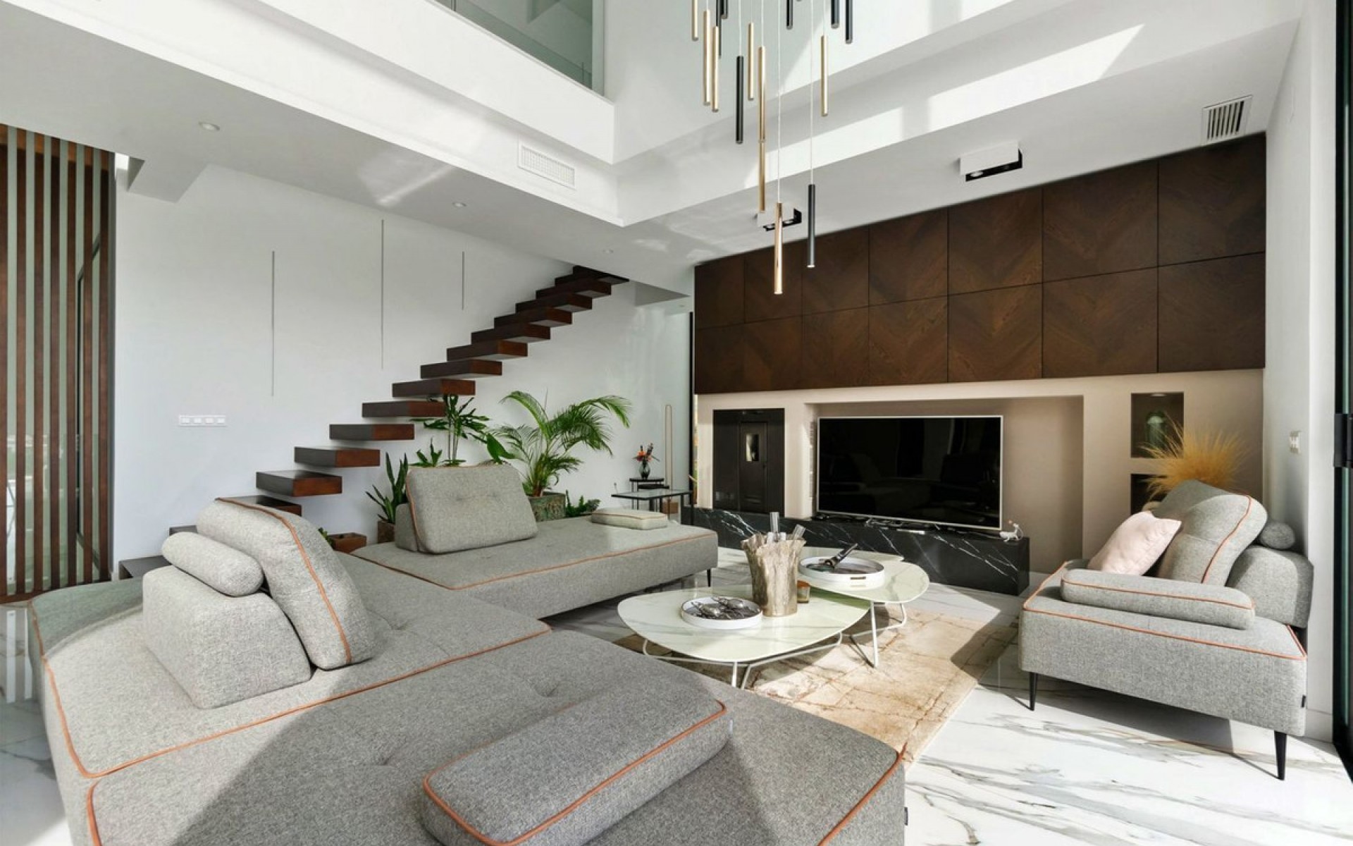 Resale - Villa - Las Colinas - Las Colinas Golf Resort