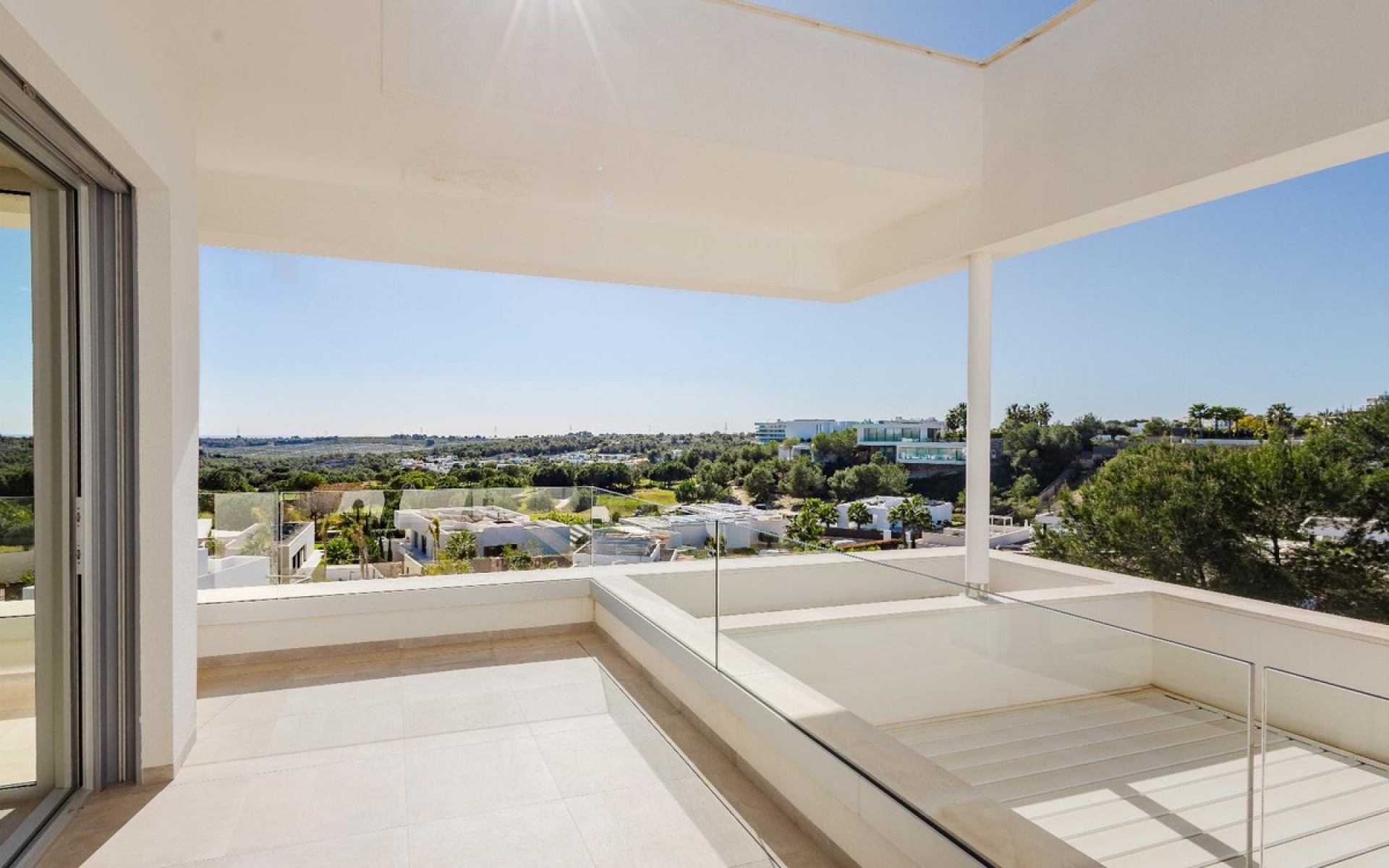 Resale - Villa - Las Colinas - Las Colinas Golf Resort