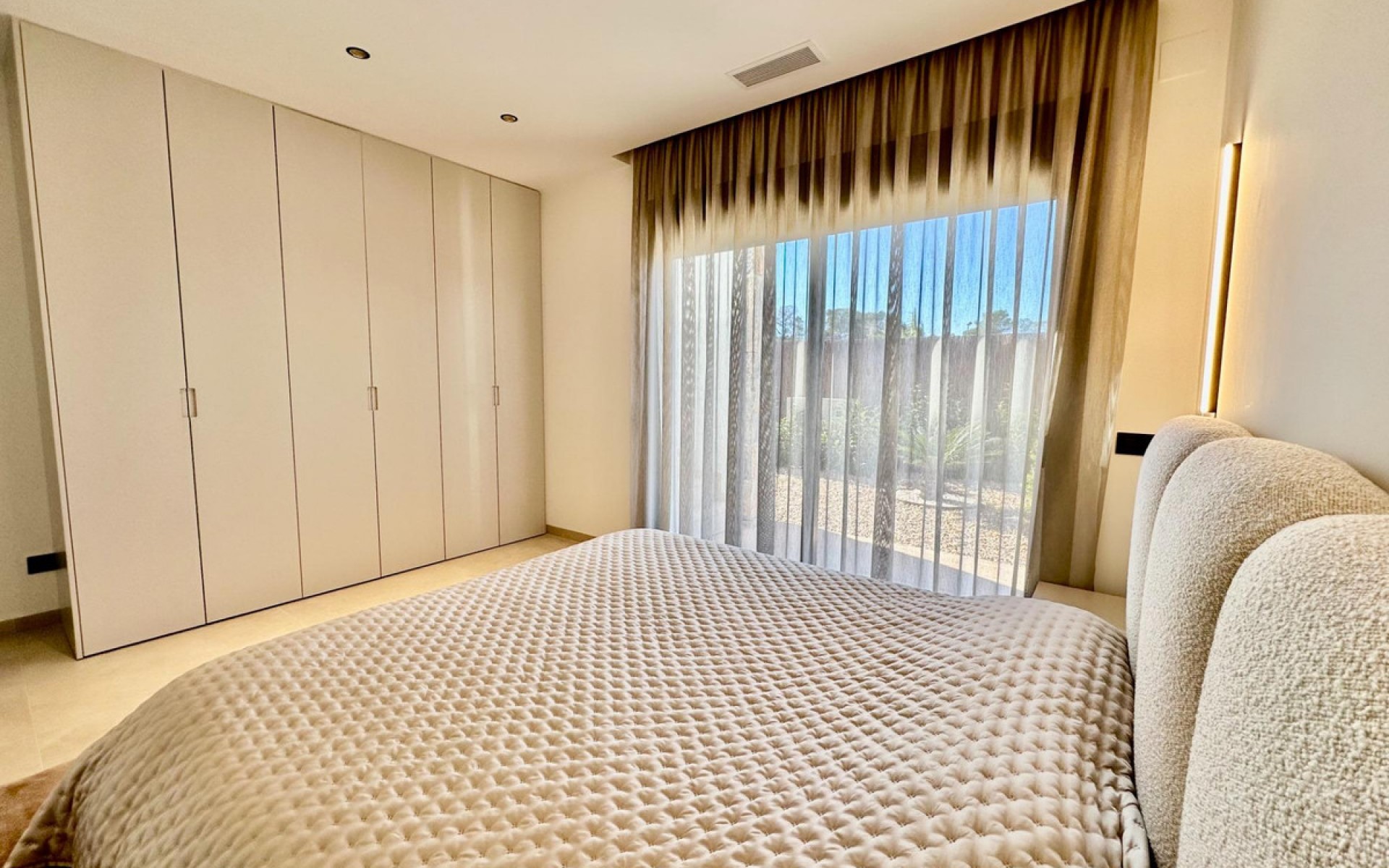 Resale - Villa - Las Colinas - Las Colinas Golf Resort