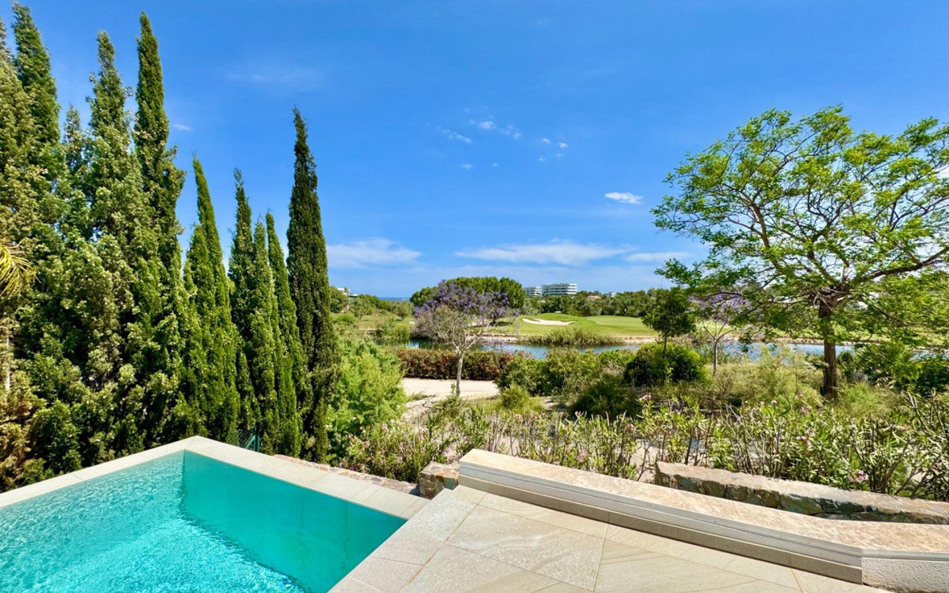 Resale - Villa - Las Colinas - Las Colinas Golf Resort