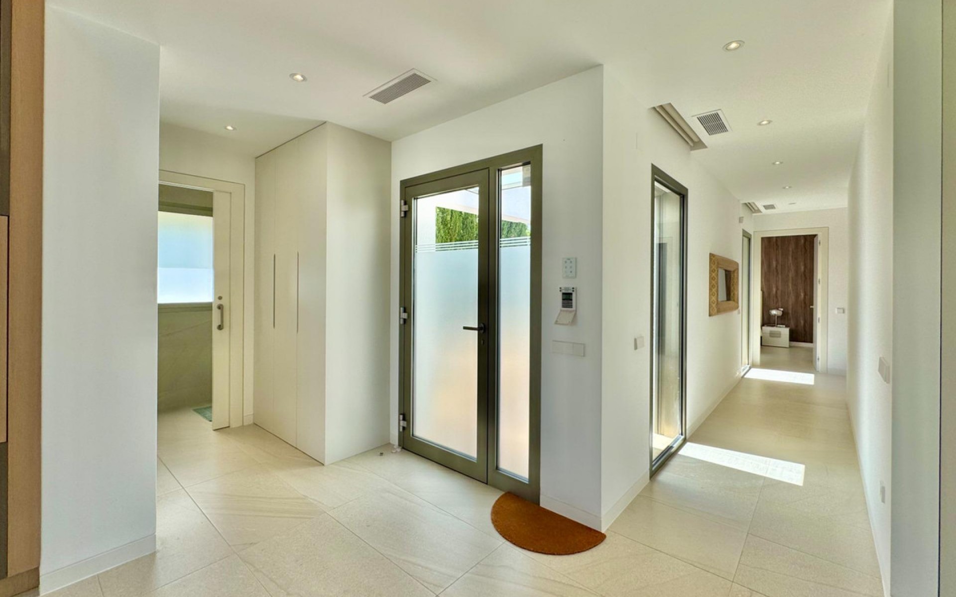 Resale - Villa - Las Colinas - Las Colinas Golf Resort