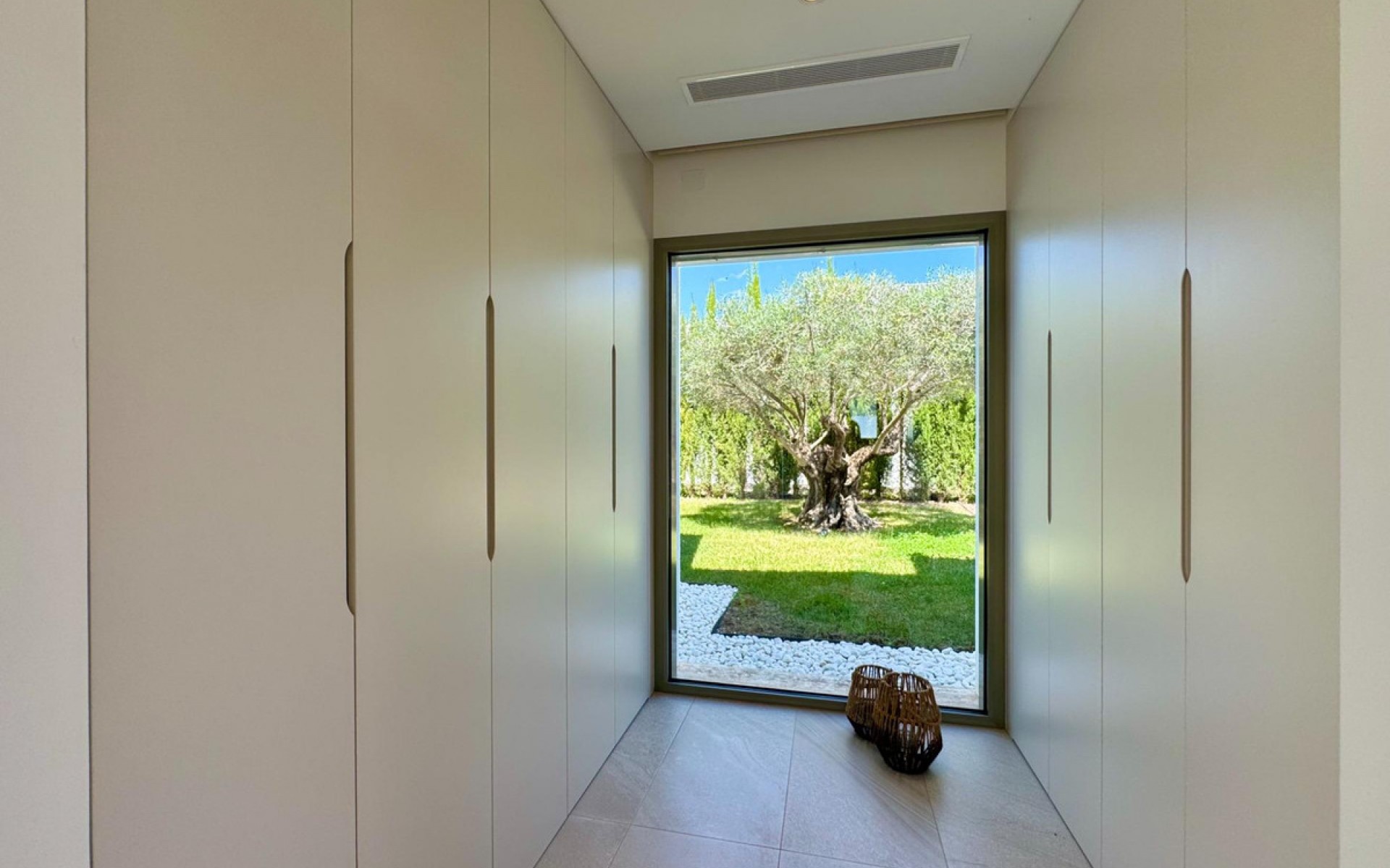Resale - Villa - Las Colinas - Las Colinas Golf Resort