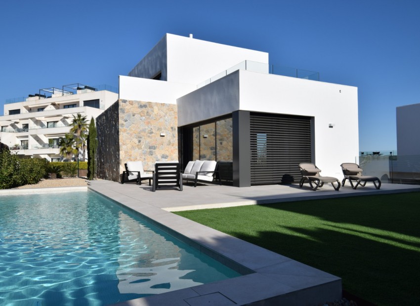 Resale - Villa - Las Colinas - Las Colinas Golf Resort