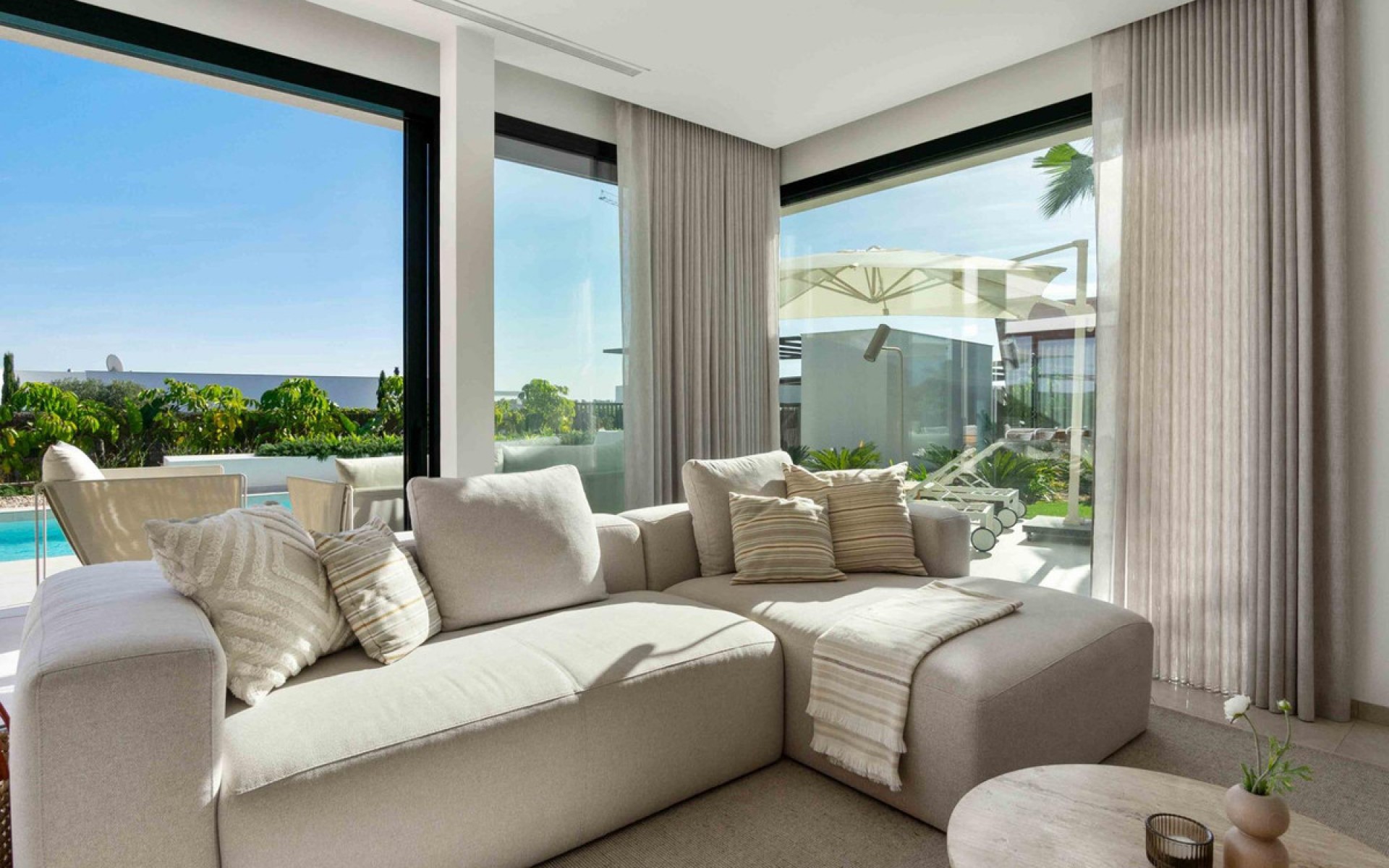 Resale - Villa - Las Colinas - Las Colinas Golf Resort