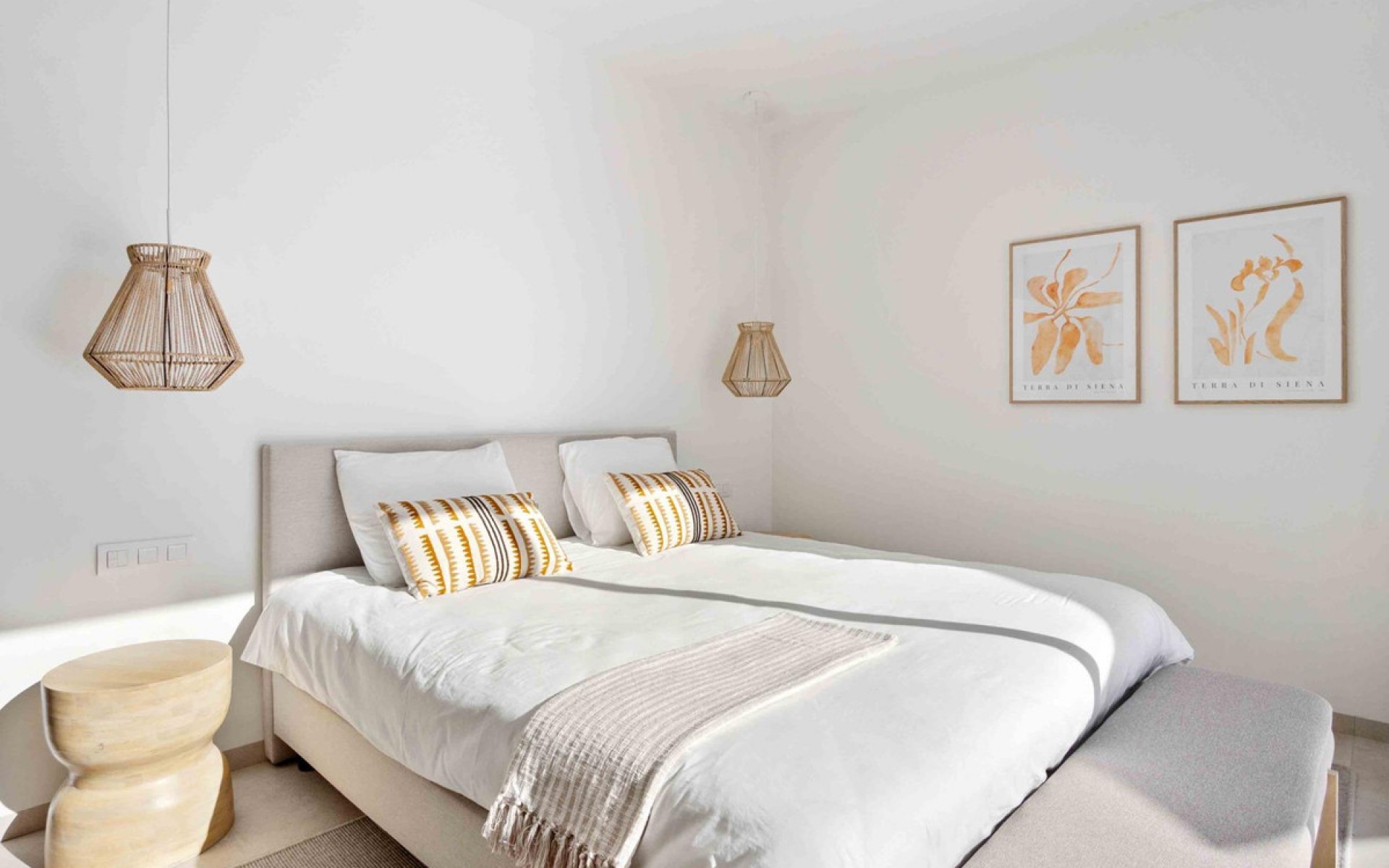 Resale - Villa - Las Colinas - Las Colinas Golf Resort