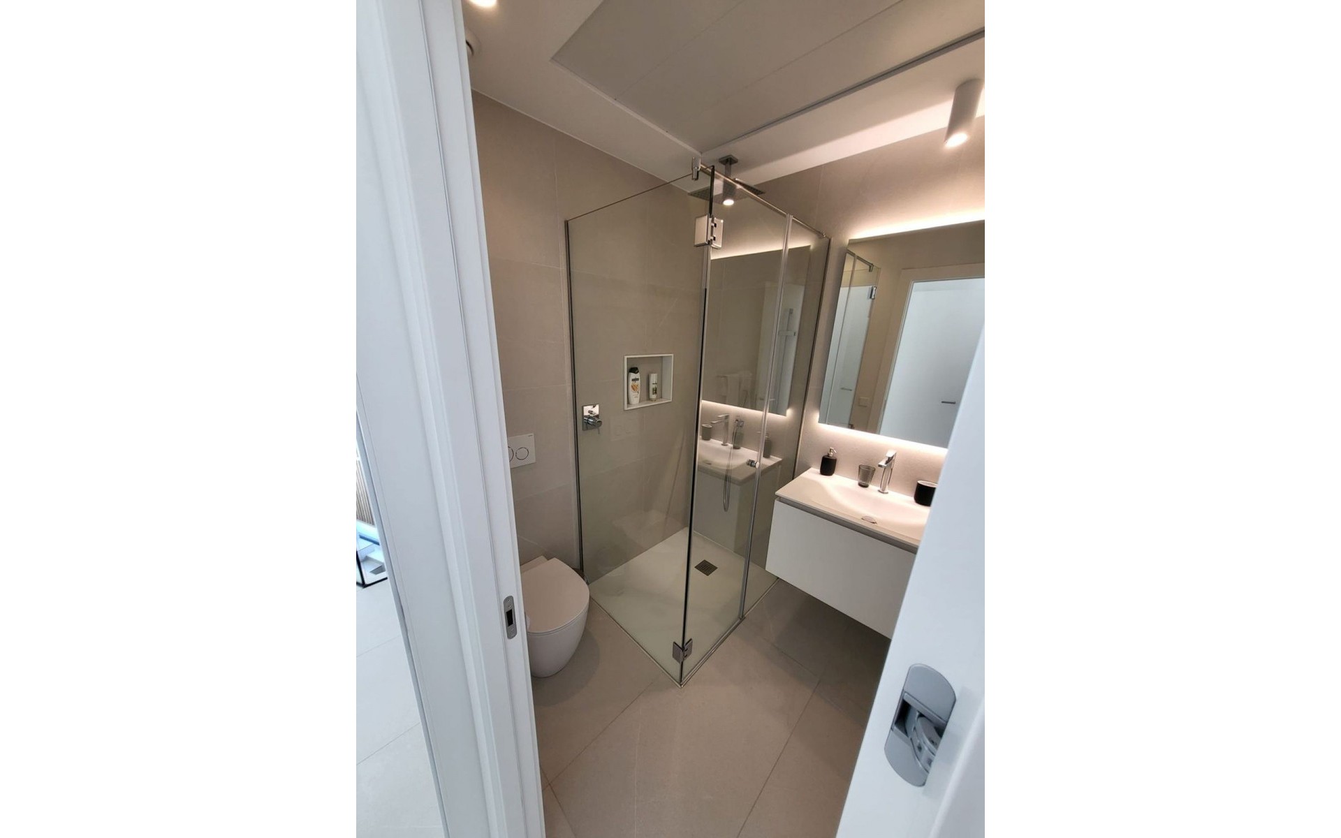 Resale - Villa - Las Colinas - Las Colinas Golf Resort