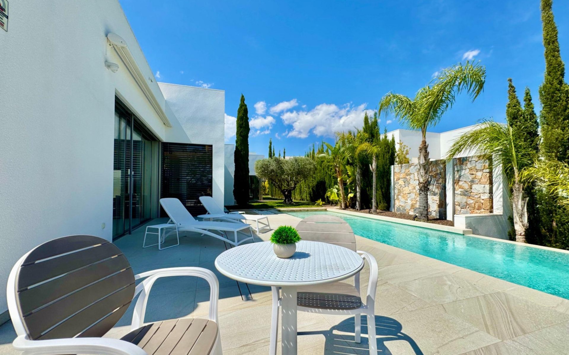 Resale - Villa - Las Colinas - Las Colinas Golf Resort