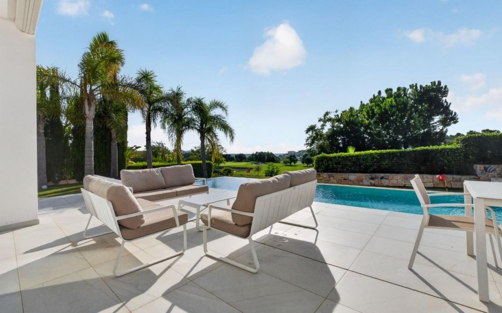 Resale - Villa - Las Colinas - Las Colinas Golf Resort