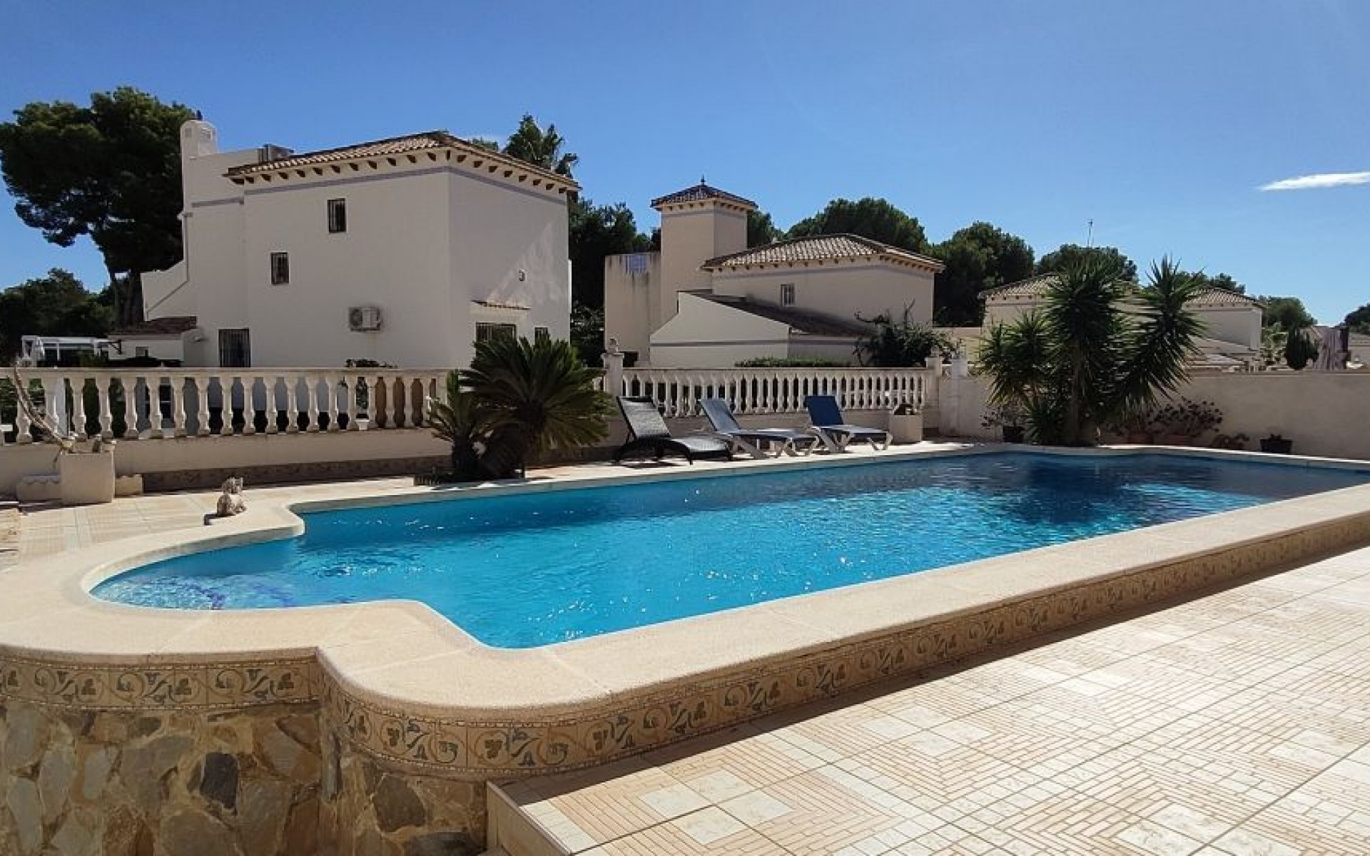 Resale - Villa - Las Ramblas