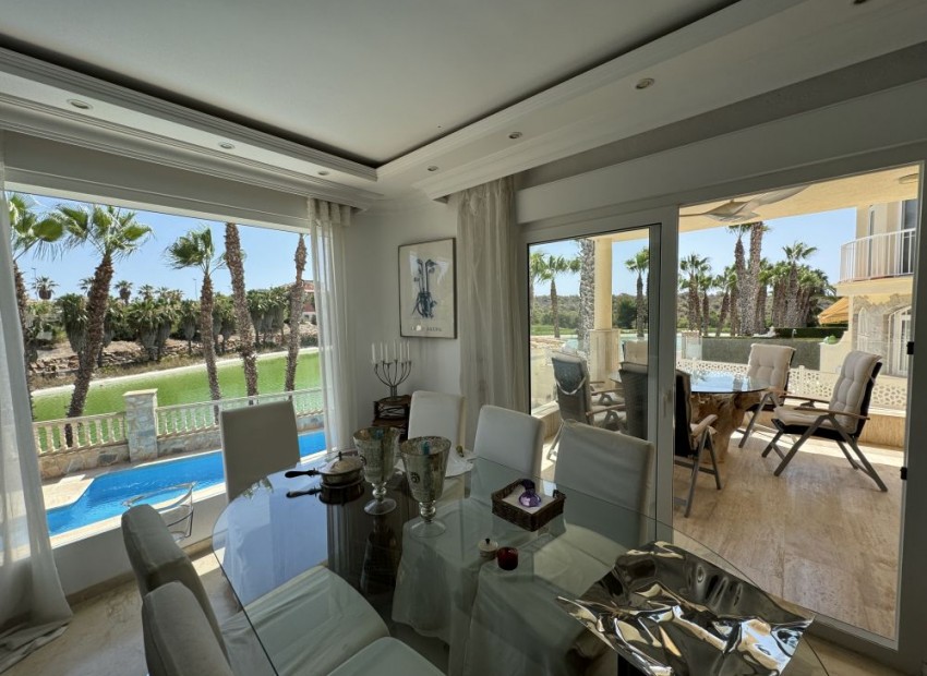 Resale - Villa - Las Ramblas