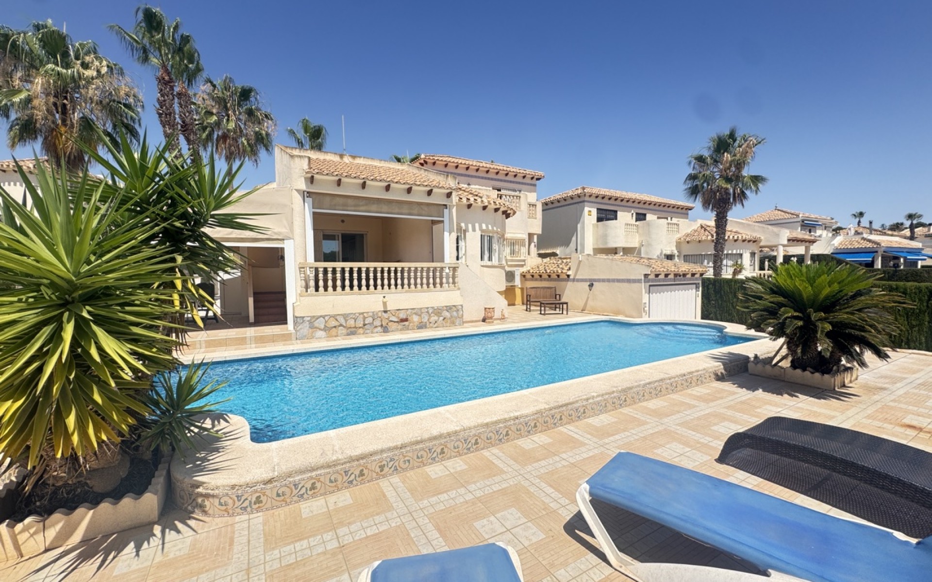 Resale - Villa - Las Ramblas