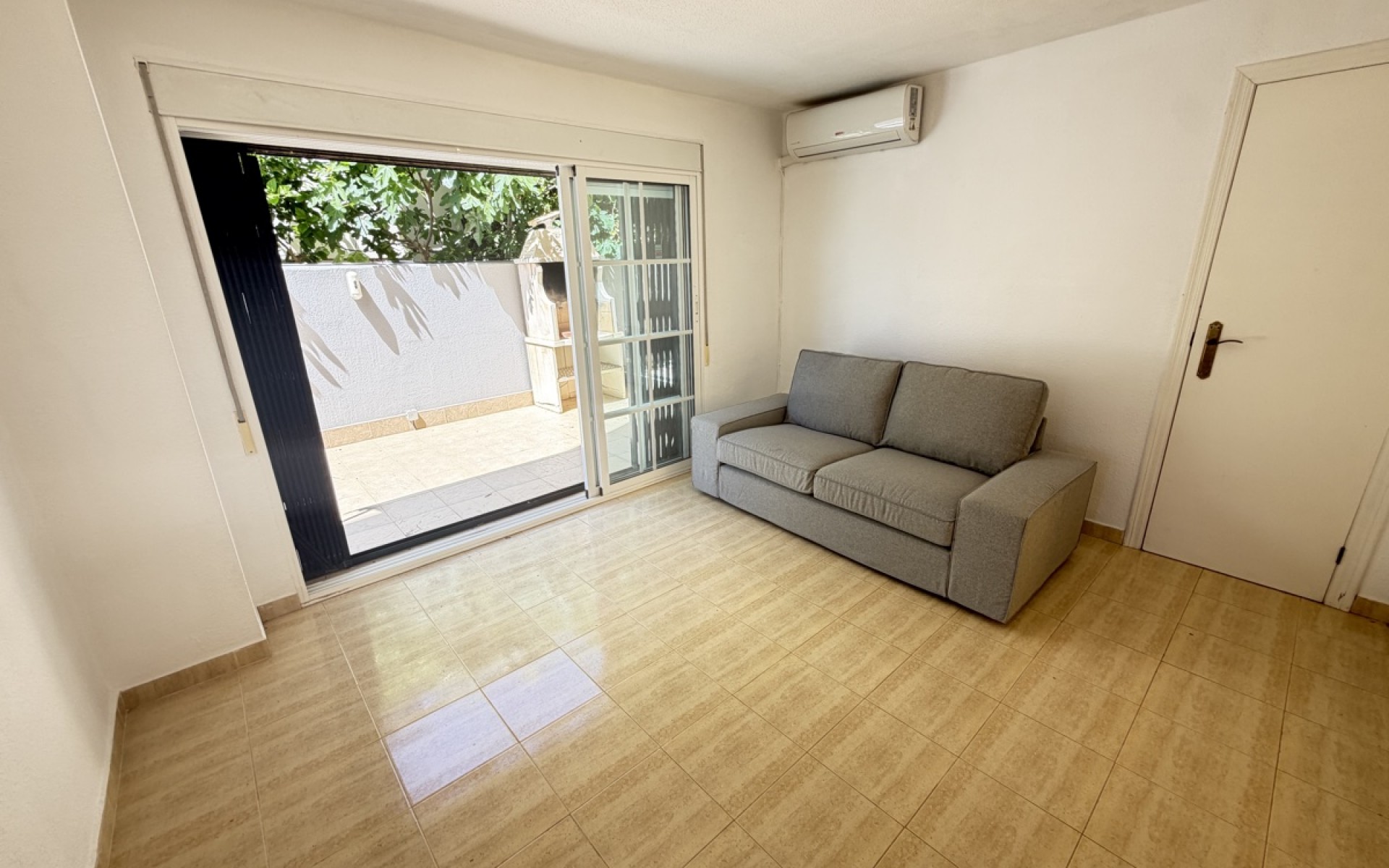 Resale - Villa - Las Ramblas