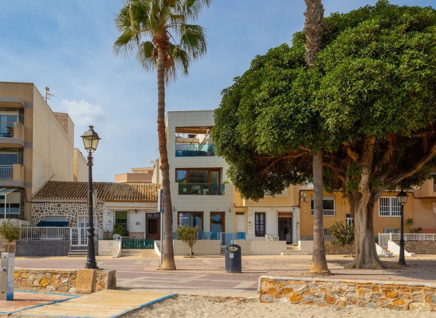 Resale - Villa - Los Alcazares - Los Alcazares Centro