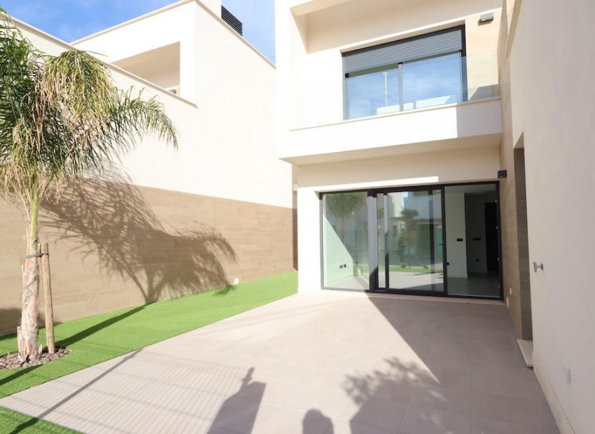 Resale - Villa - Los Alcazares - Los Alcazares Centro