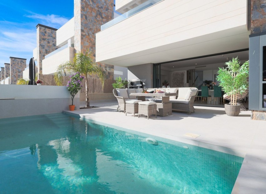 Resale - Villa - Los Alcazares - Los Alcazares Centro