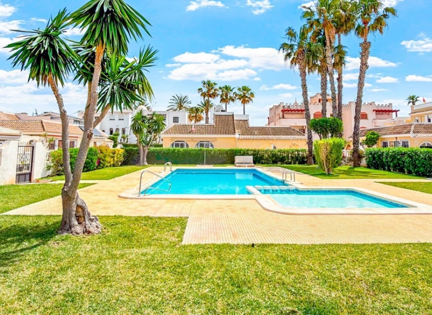 Resale - Villa - Los Alcazares - Los Narejos